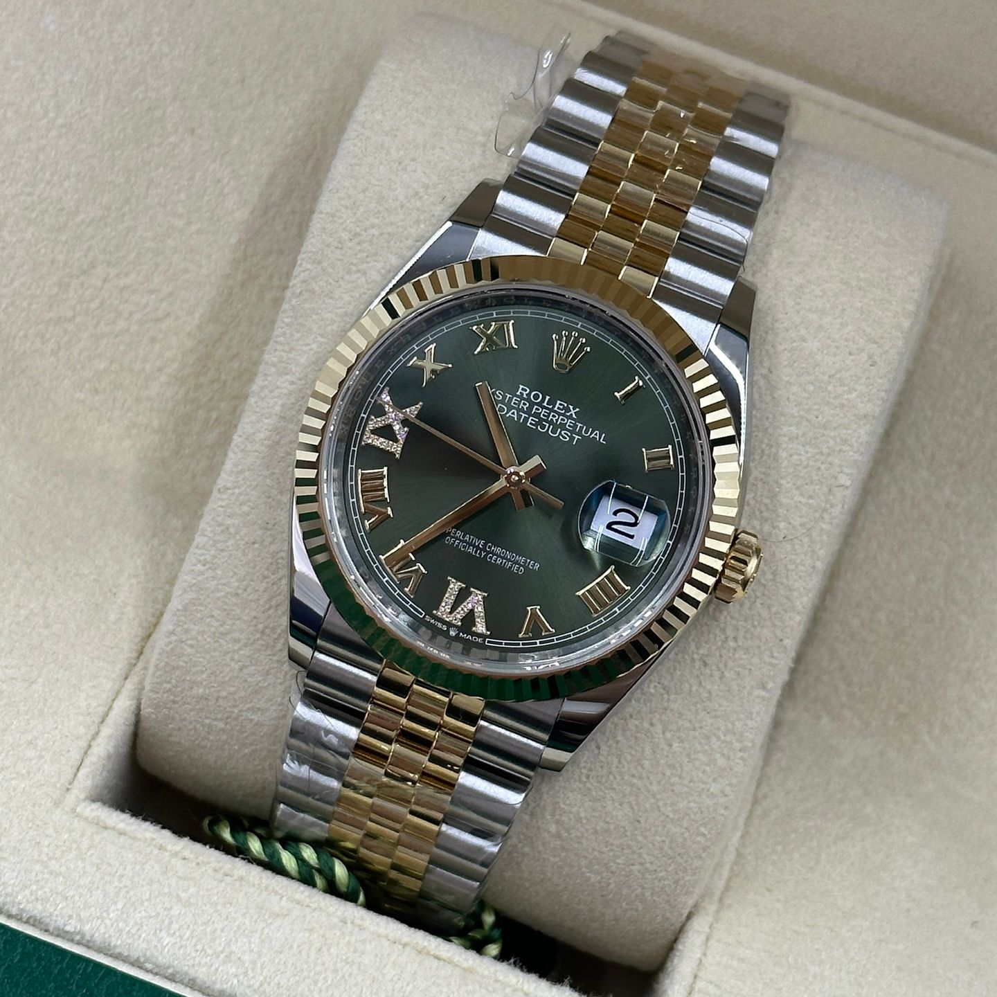 Rolex Datejust 36 126233 (2025) - Onbekend wijzerplaat 36mm Goud/Staal (5/8)