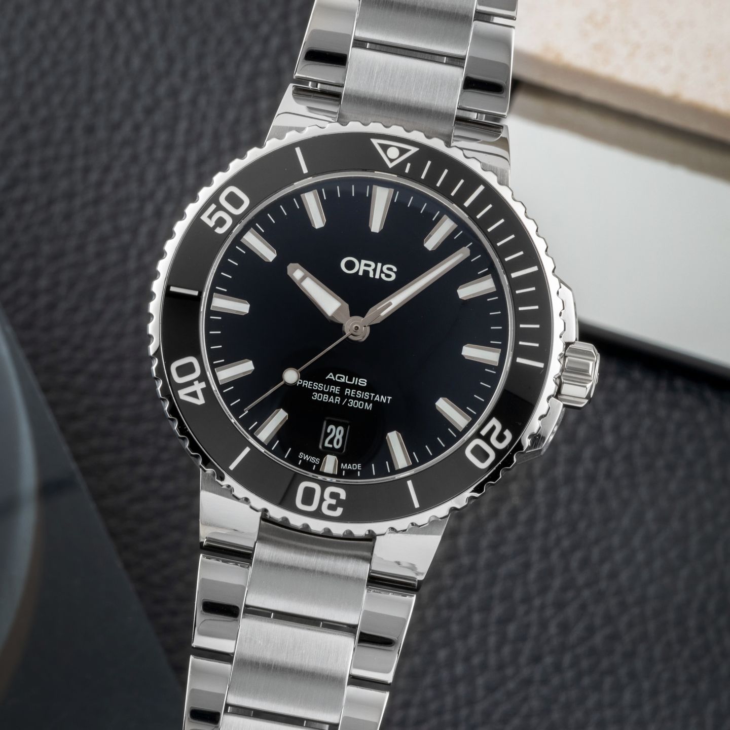 Oris Aquis Date 01 733 7732 4134-07 4 21 64FC - (3/8)