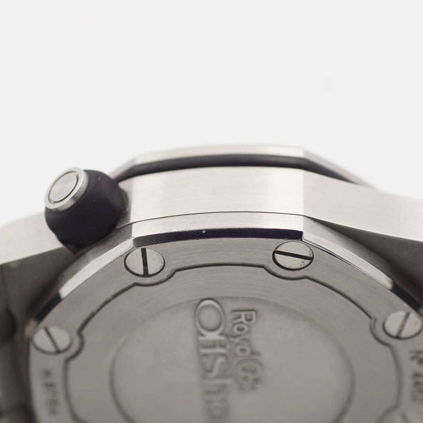 Audemars Piguet Royal Oak Offshore Diver 15703ST (2014) - Black dial 42 mm Steel case (5/8)