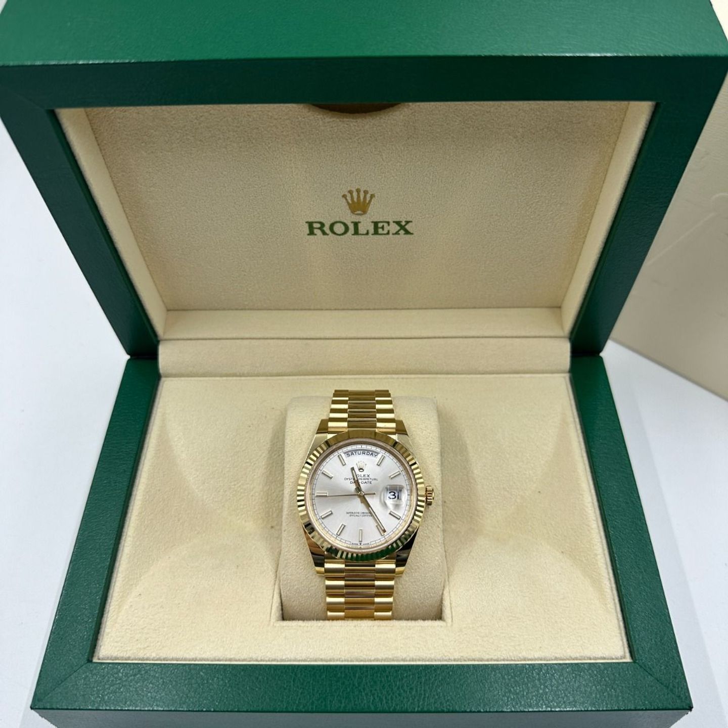 Rolex Day-Date 40 228238 (2023) - Zilver wijzerplaat 40mm Geelgoud (4/8)