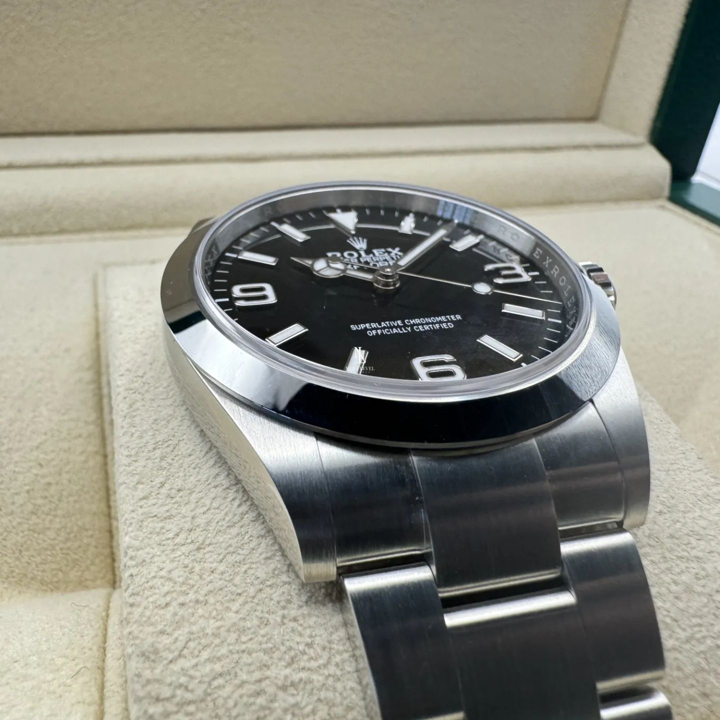 Rolex Explorer 224270 - (7/8)
