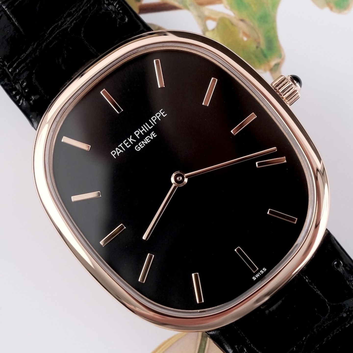 Patek Philippe Golden Ellipse 5738R-001 - (2/8)