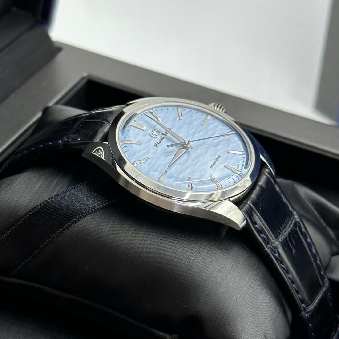 Grand Seiko Elegance Collection SBGY007 - (5/10)