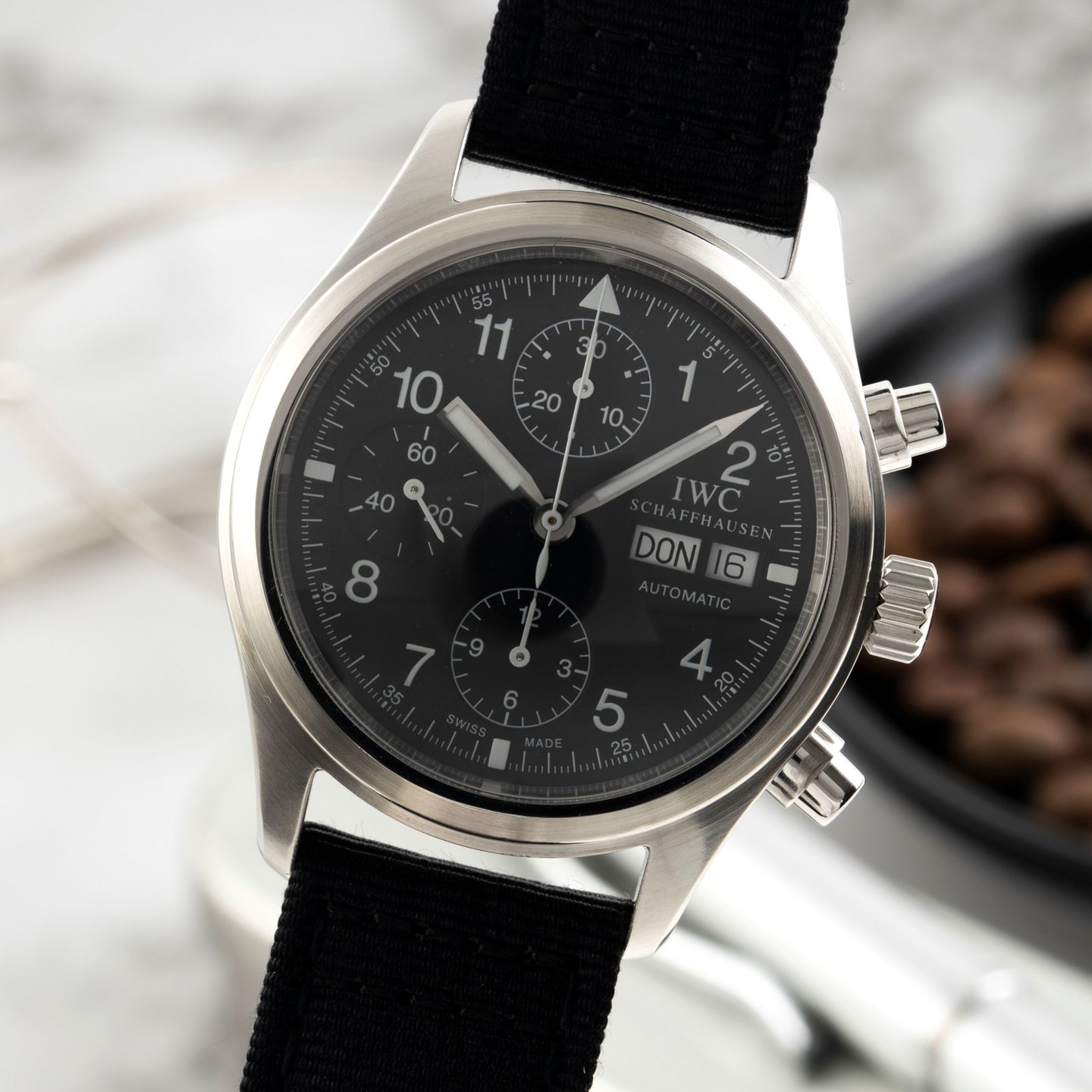 IWC Pilot Chronograph IW370601 - (3/8)
