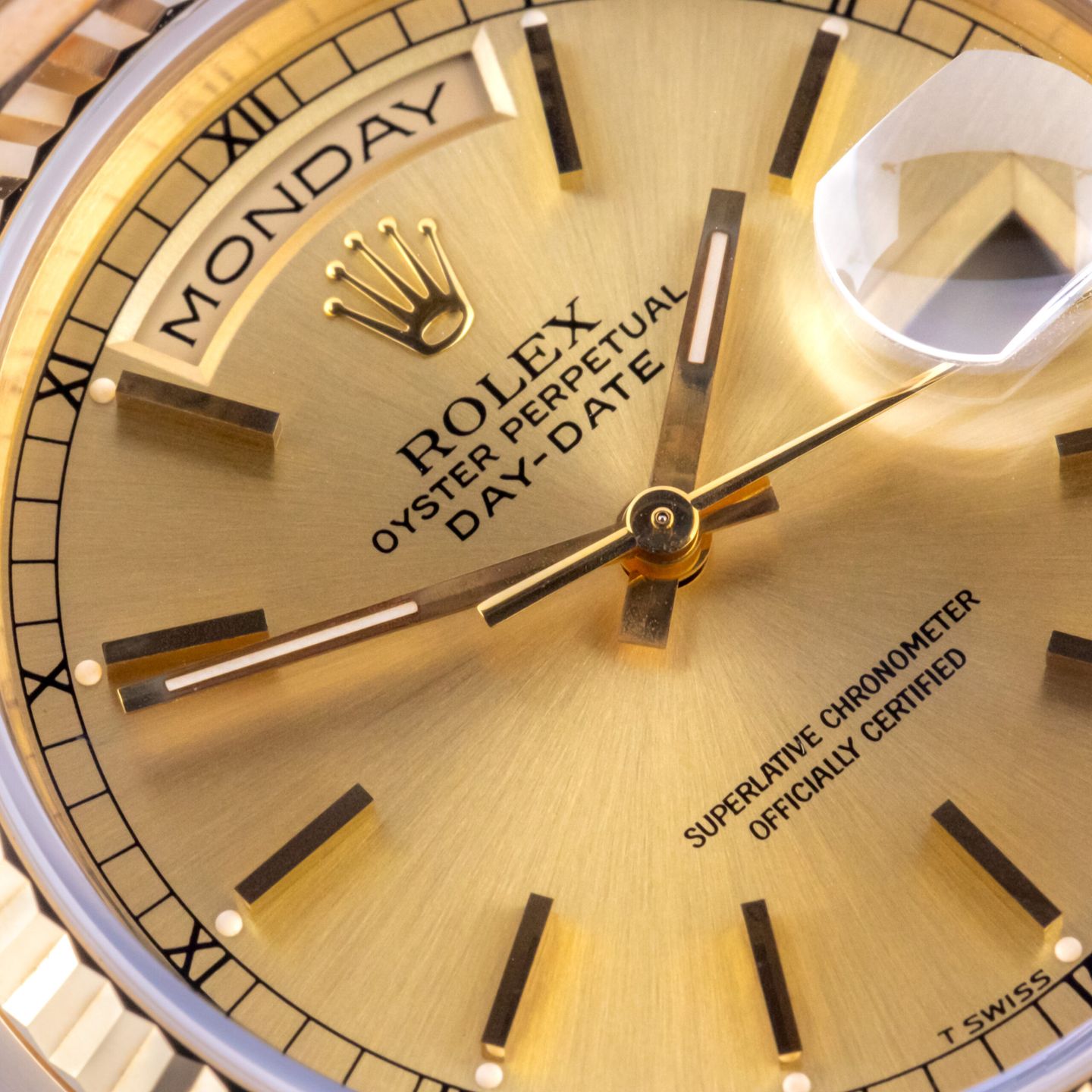Rolex Day-Date 36 18238 (1995) - 36 mm Yellow Gold case (2/8)