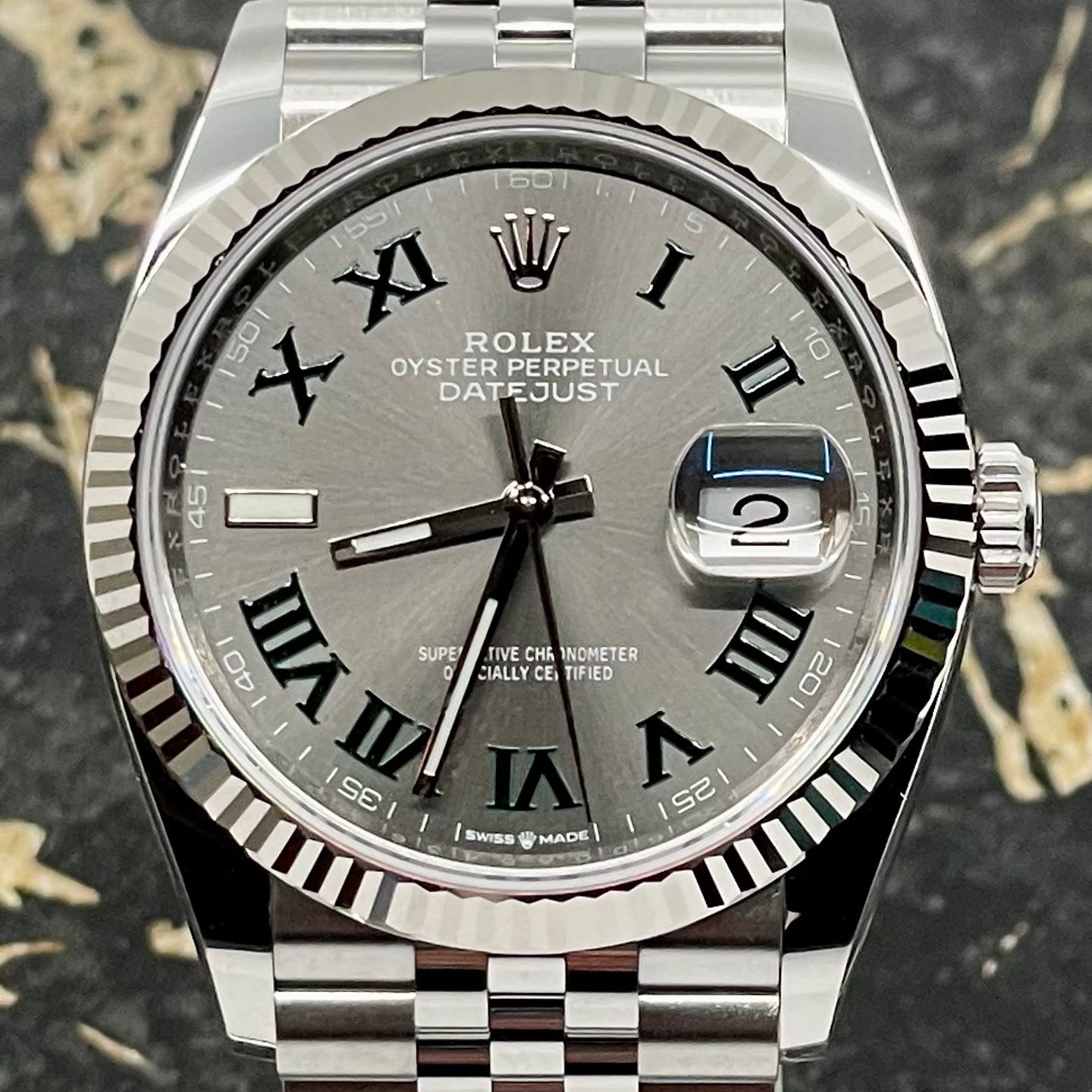 Rolex Datejust 36 126234 (2025) - Grey dial 36 mm Steel case (2/8)