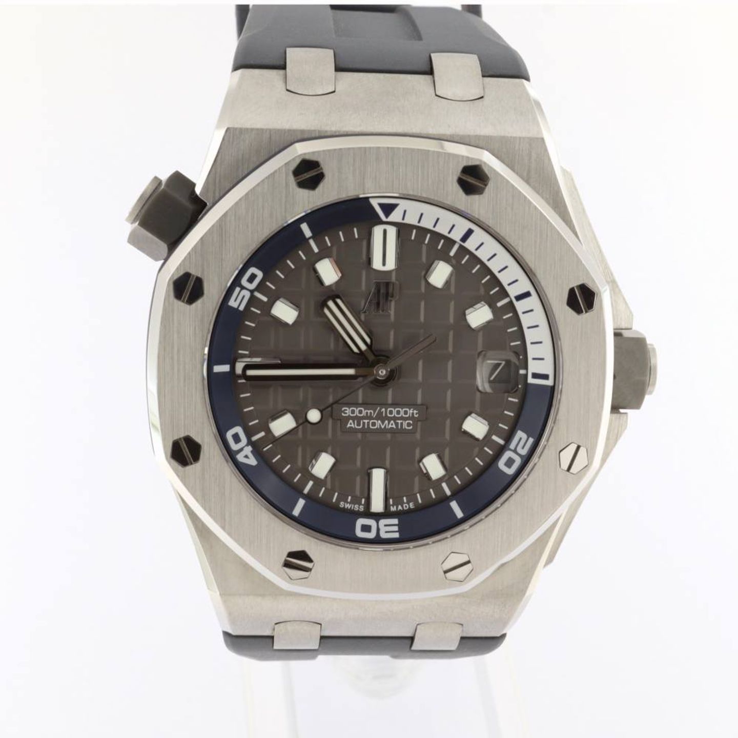 Audemars Piguet Royal Oak Offshore Diver 15720ST.OO.A009CA.01 (2022) - Grey dial 42 mm Steel case (1/6)