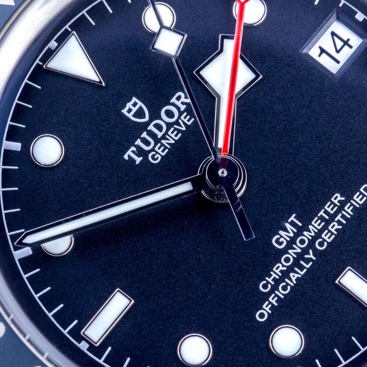 Tudor Black Bay GMT 79830RB - (2/8)