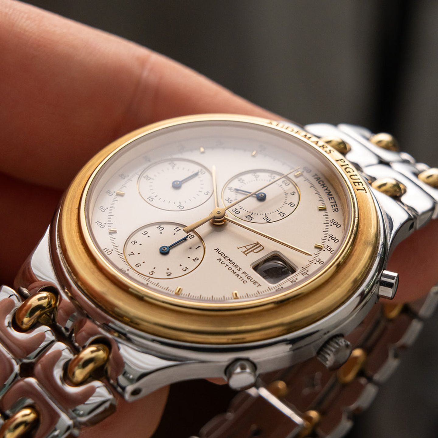 Audemars Piguet Huitième 25645SA - (4/8)