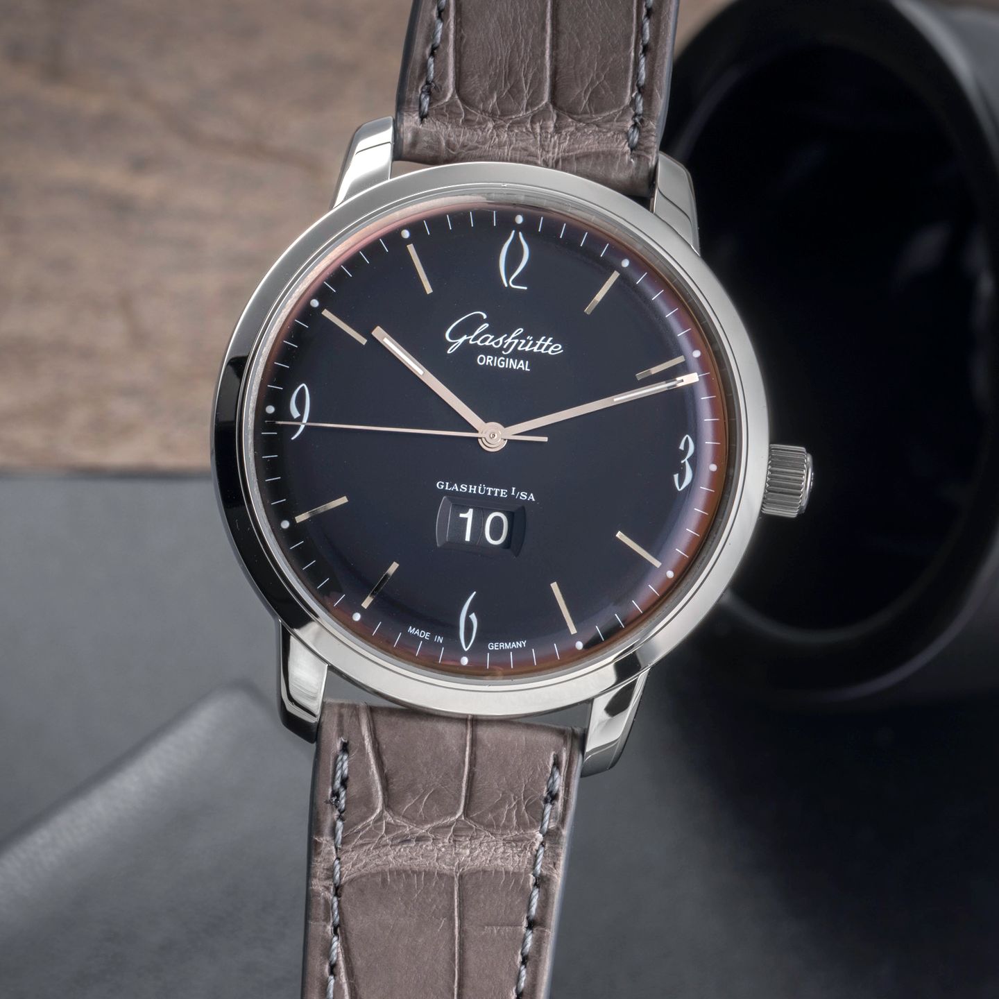 Glashütte Original Sixties Panorama Date 1-39-47-03-02-04 - (3/8)