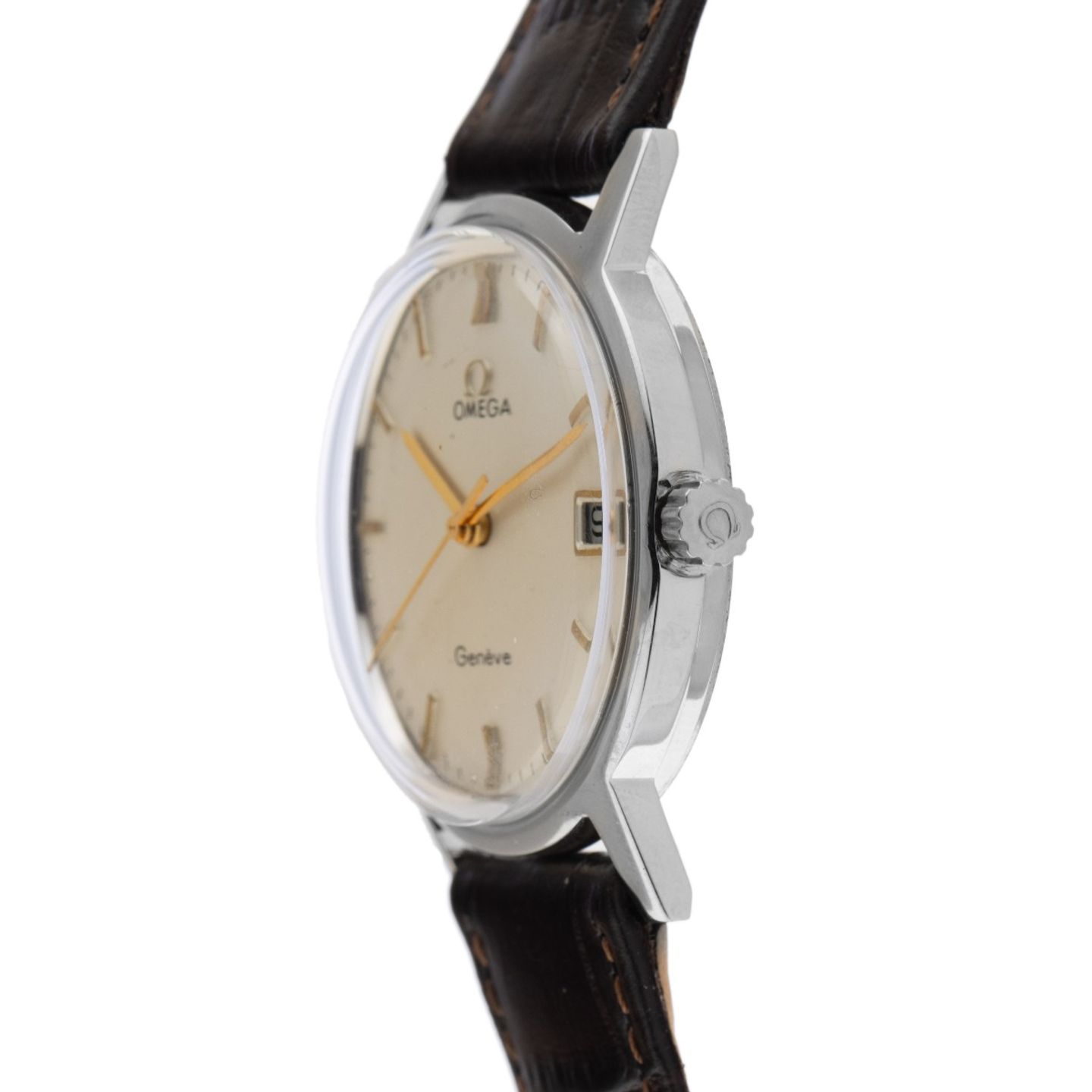 Omega Genève 136.070 - (4/8)