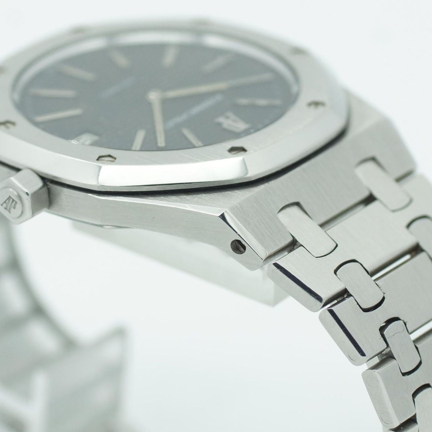 Audemars Piguet Royal Oak Jumbo 5402 (1980) - Grey dial 39 mm Steel case (7/8)