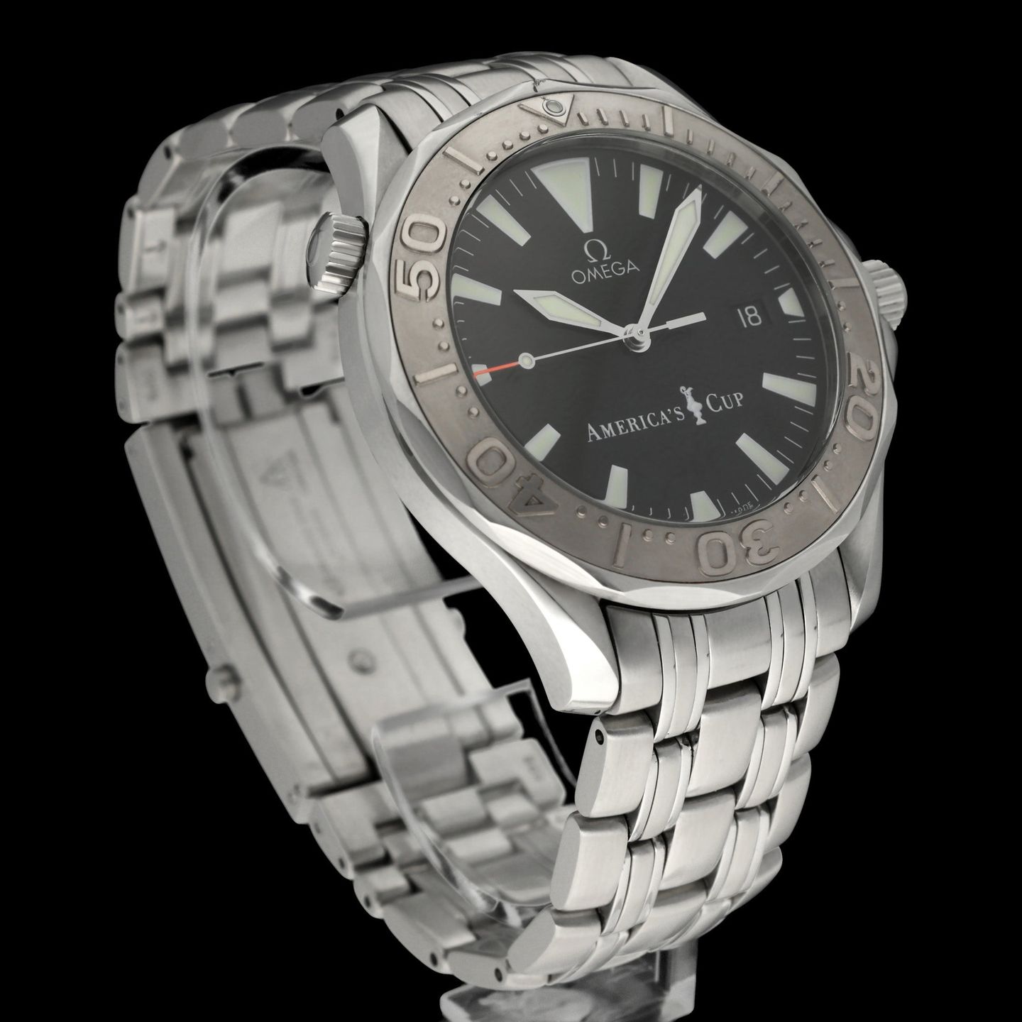 Omega Seamaster Diver 300 M 2533.50.00 (2006) - Black dial 42 mm White Gold case (4/8)
