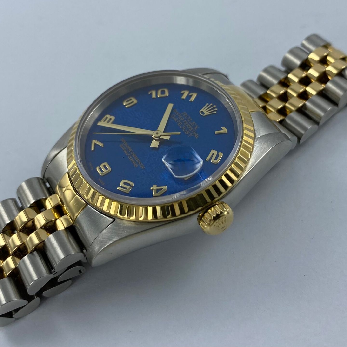 Rolex Datejust 36 16233 (Onbekend (willekeurig serienummer)) - Blauw wijzerplaat 36mm Goud/Staal (2/5)