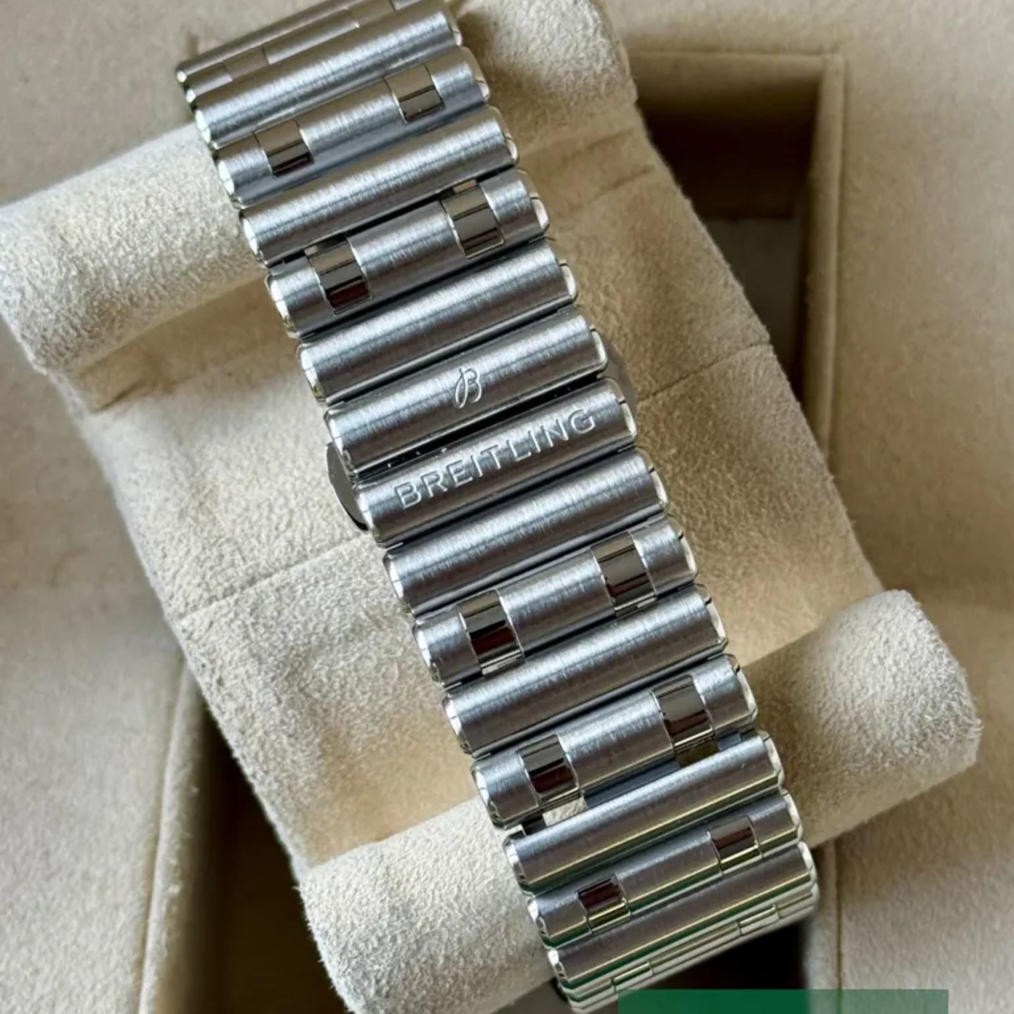 Breitling Chronomat 42 AB0134101G1A1 (2021) - Silver dial 42 mm Steel case (6/7)