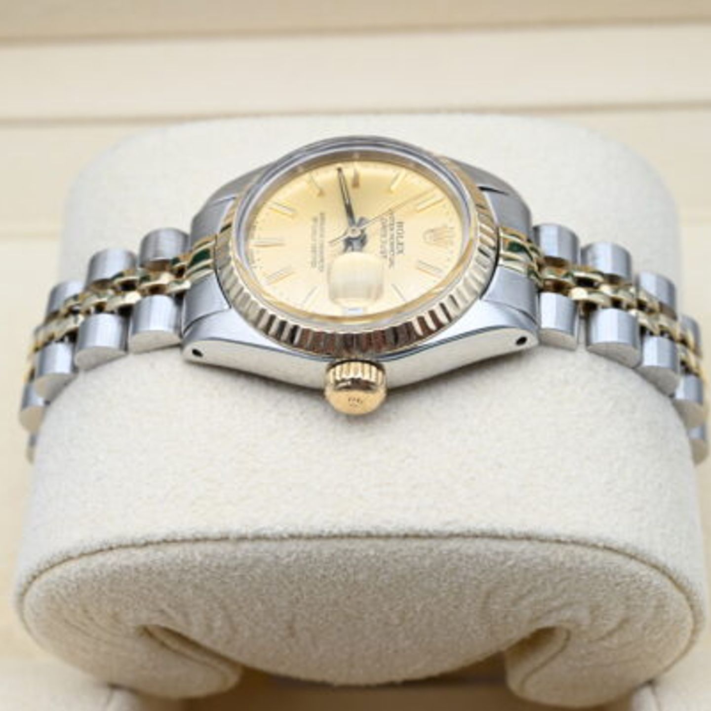 Rolex Lady-Datejust 6917 (1981) - Champagne wijzerplaat 26mm Goud/Staal (5/8)