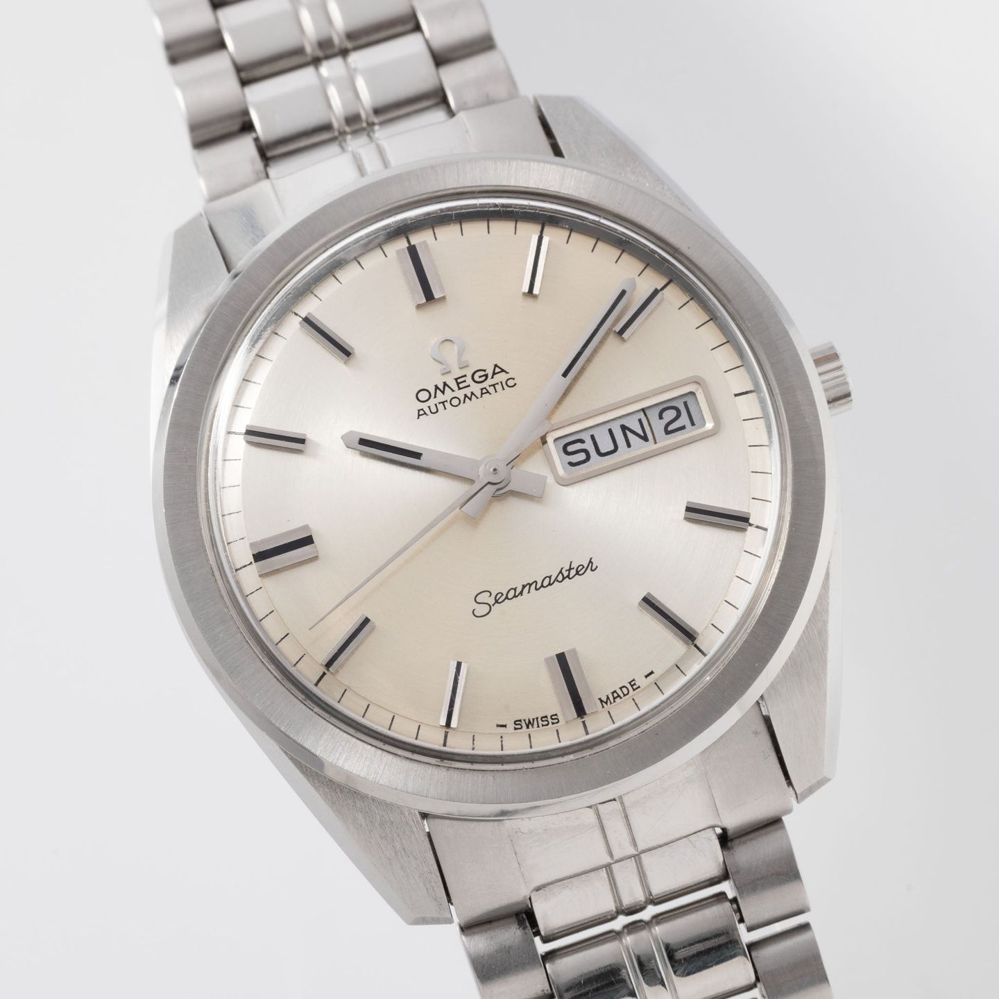 Omega Seamaster 166.032 (1968) - Silver dial 36 mm Steel case (4/8)