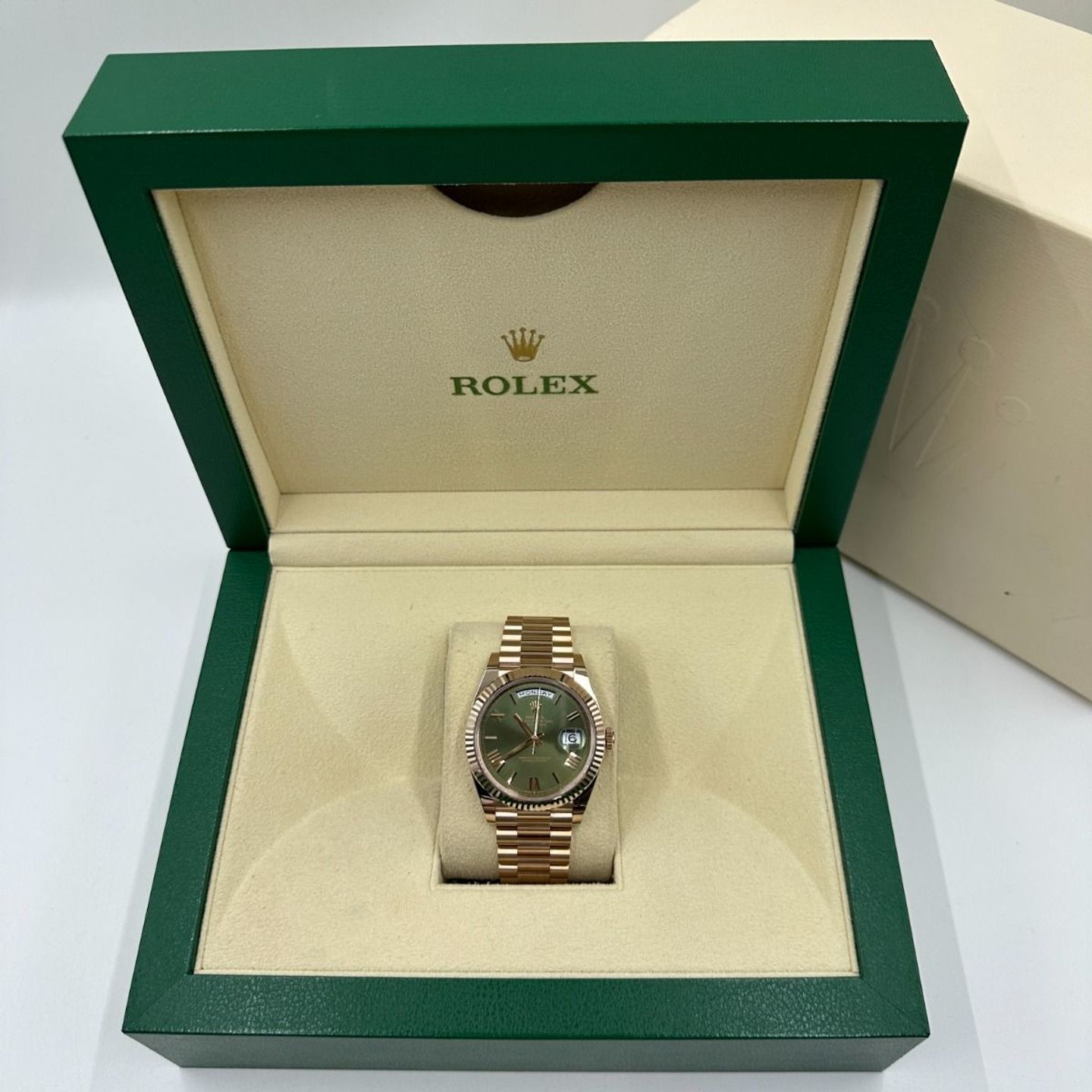 Rolex Day-Date 40 228235 (2024) - Green dial 40 mm Rose Gold case (4/8)