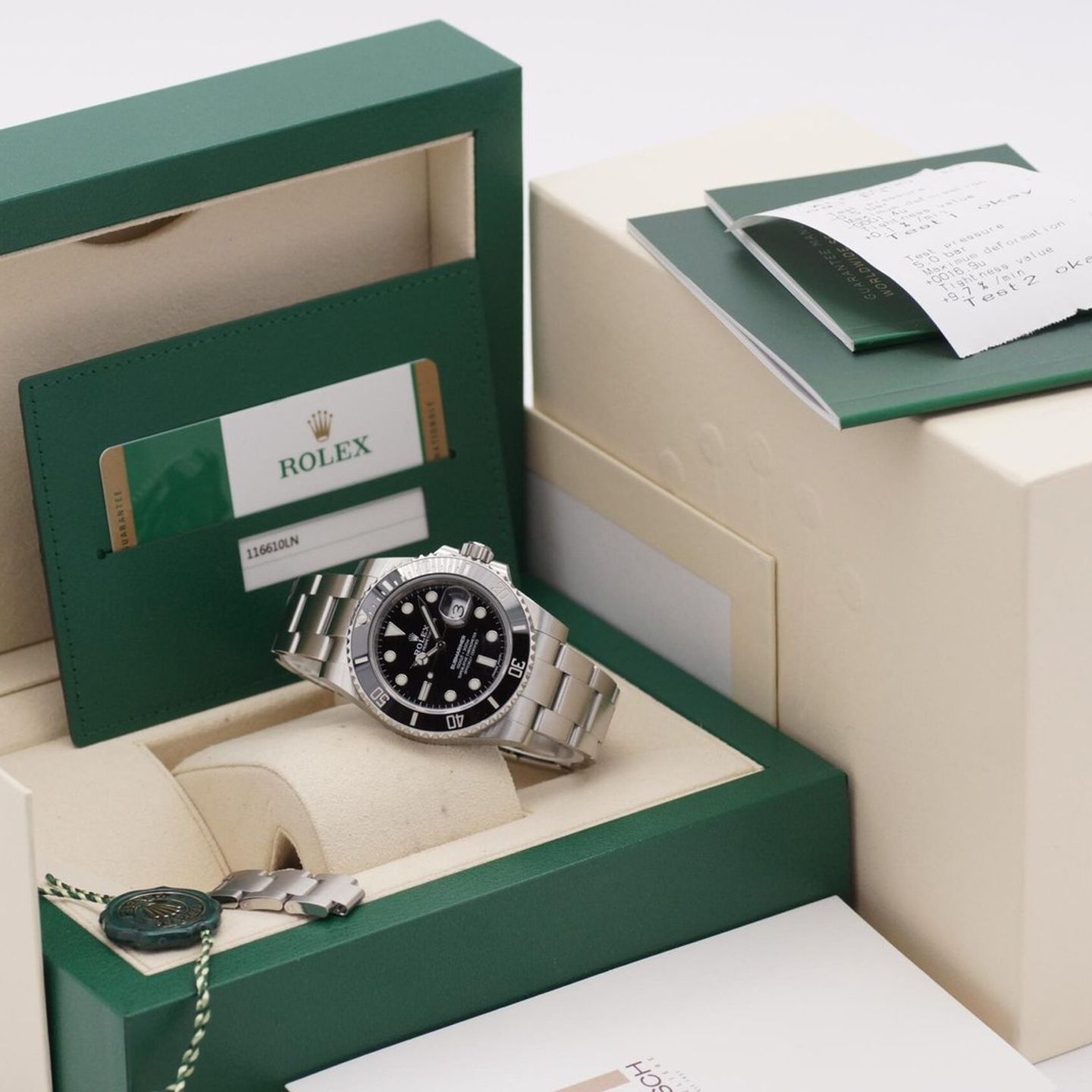 Rolex Submariner Date 116610LN - (2/8)