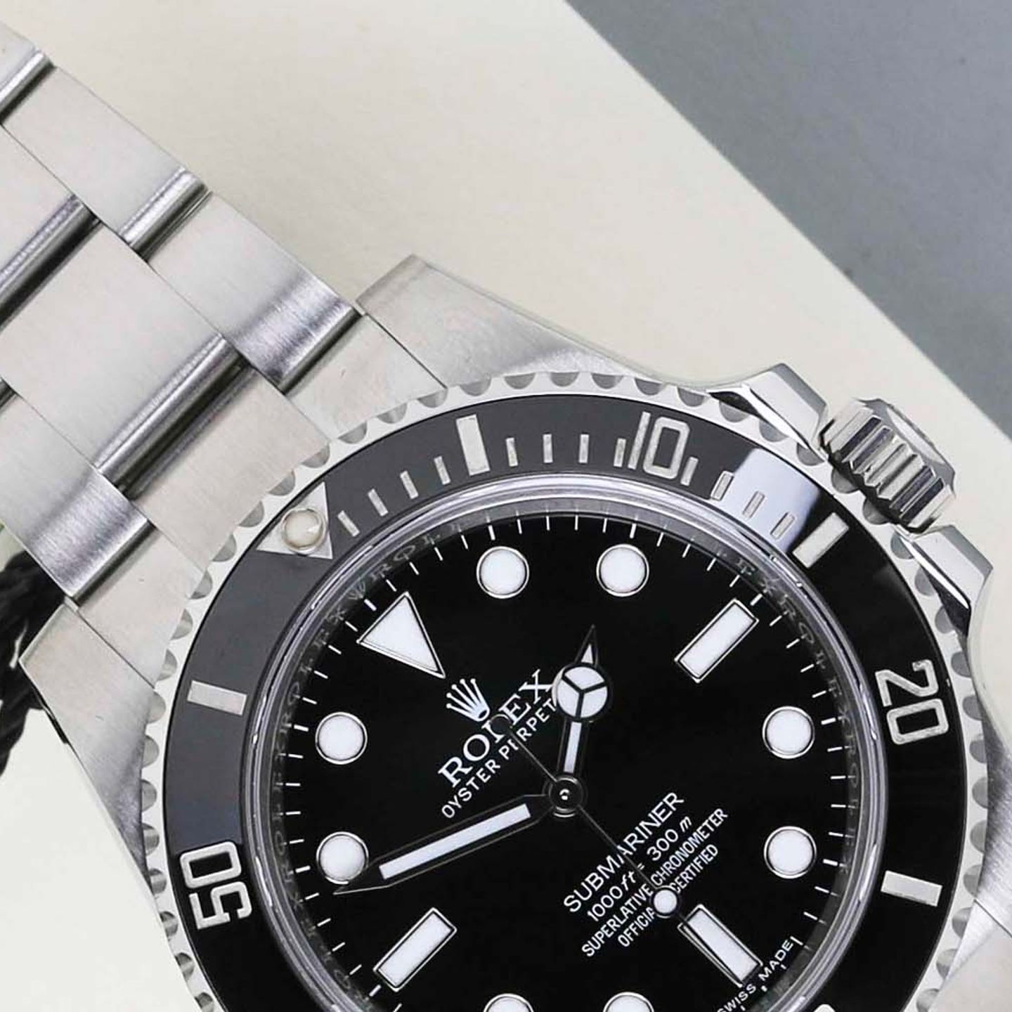 Rolex Submariner No Date 114060 (2016) - Zwart wijzerplaat 40mm Staal (3/8)