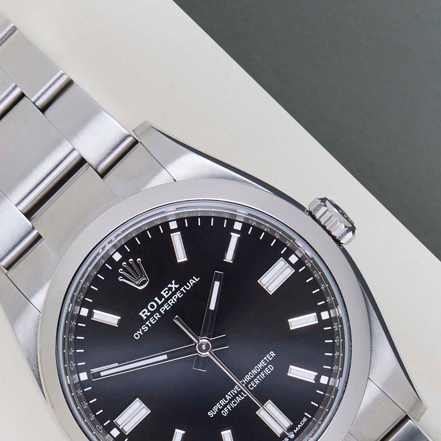 Rolex Oyster Perpetual 36 126000 - (3/8)