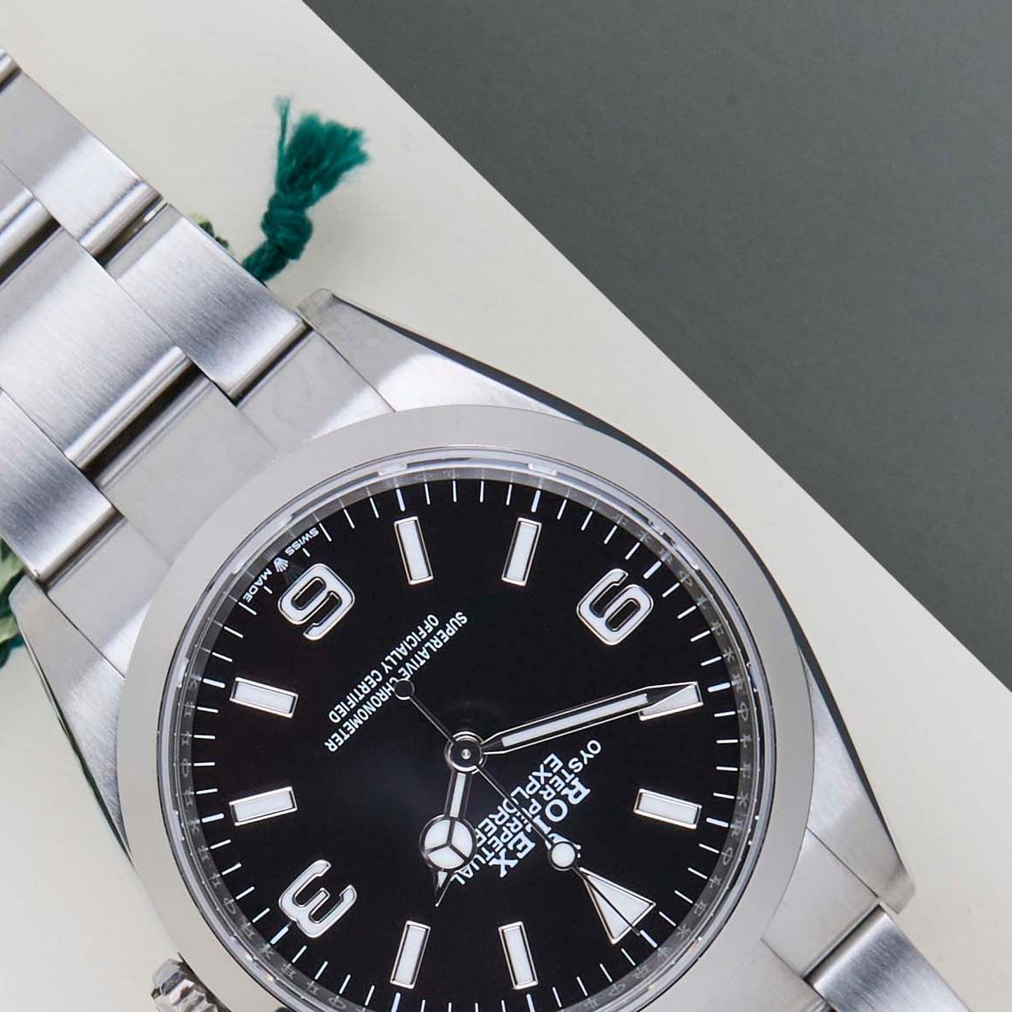 Rolex Explorer 124270 - (4/8)