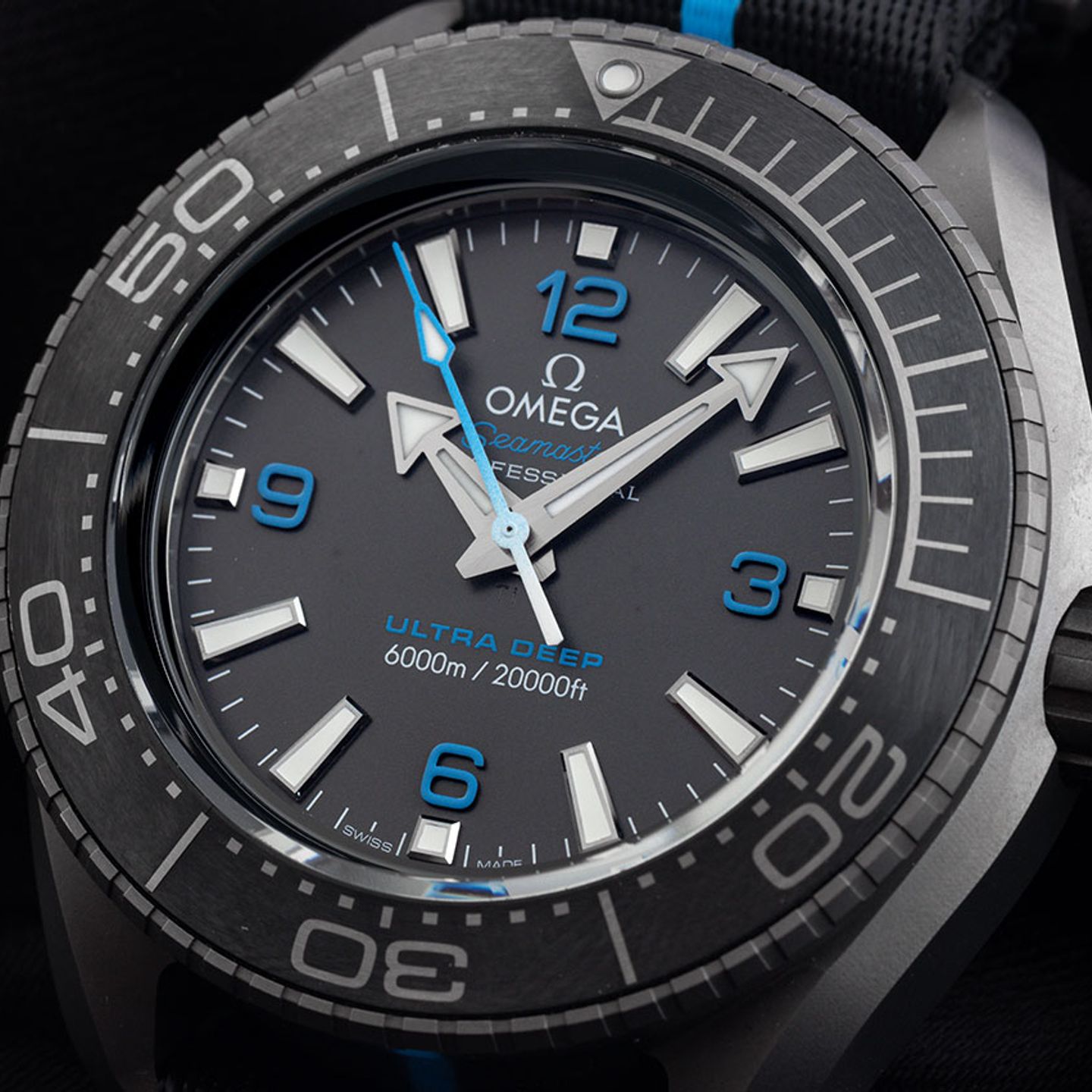 Omega Seamaster Planet Ocean 215.92.46.21.01.001 - (3/7)