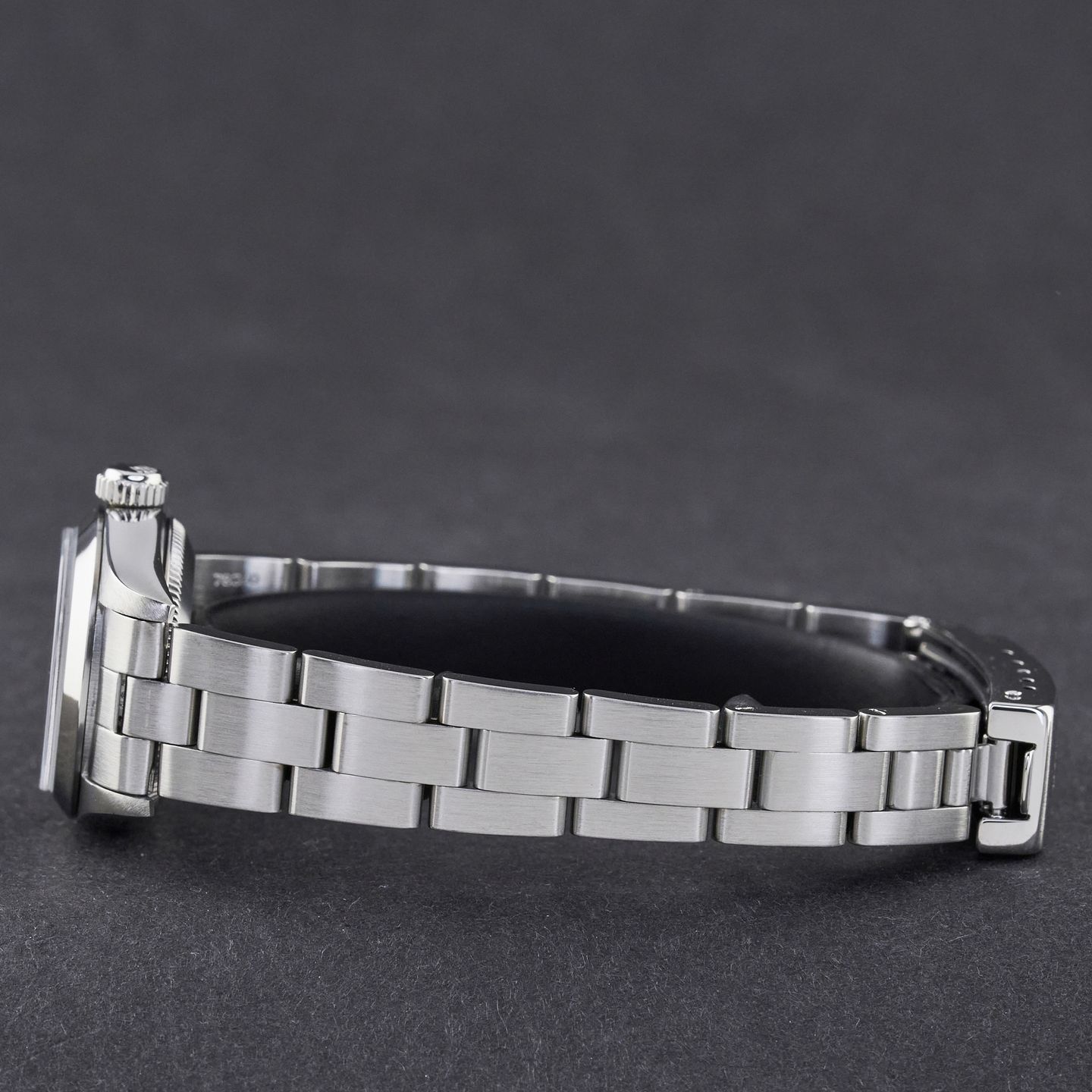 Rolex Oyster Perpetual 67180 - (5/8)