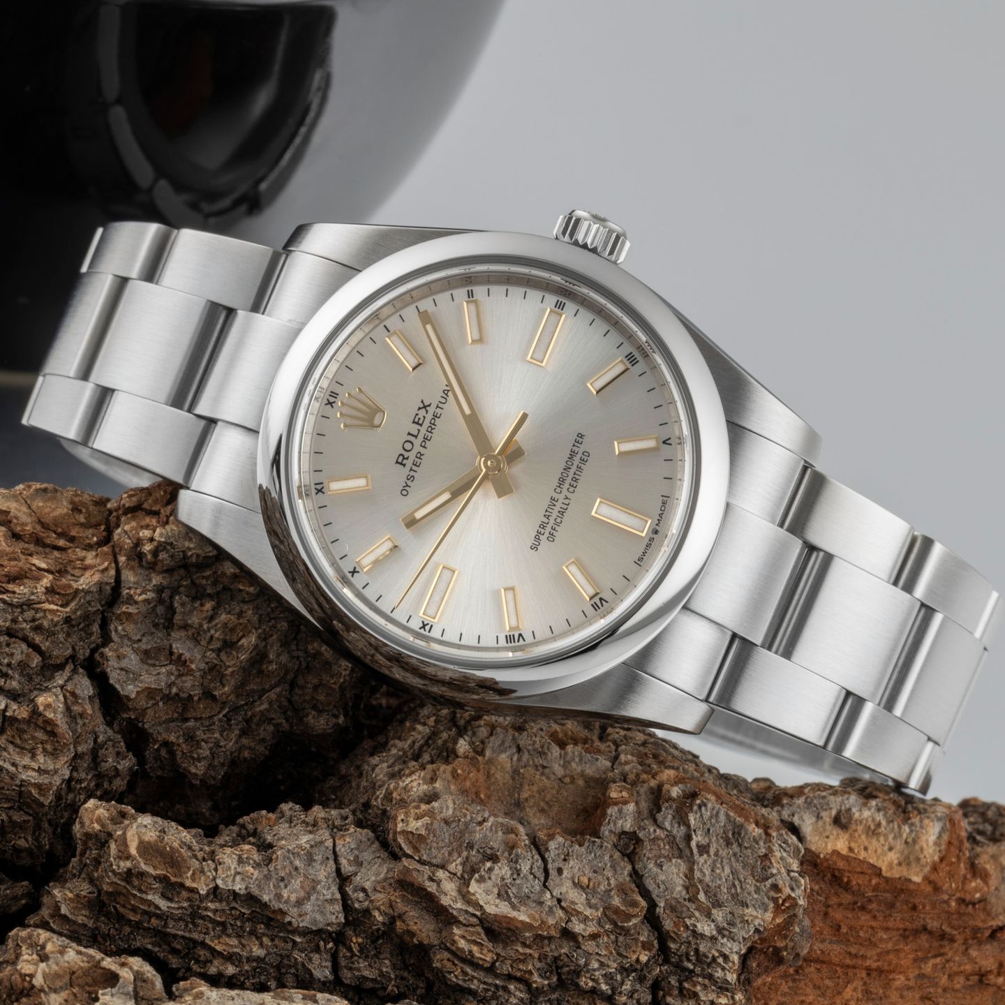 Rolex Oyster Perpetual 34 124200 - (2/8)