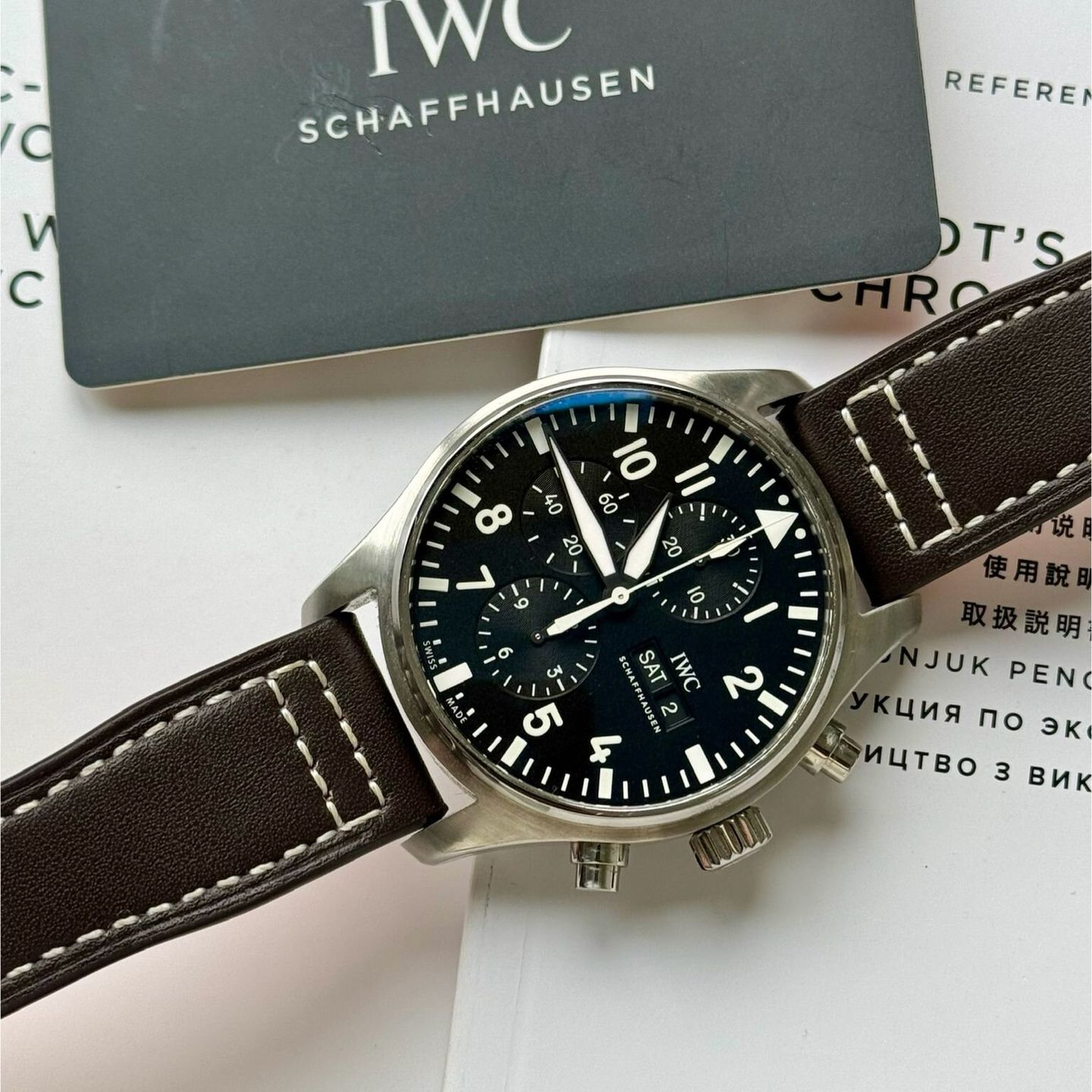 IWC Pilot Chronograph IW377709 (2018) - Black dial 43 mm Steel case (7/7)