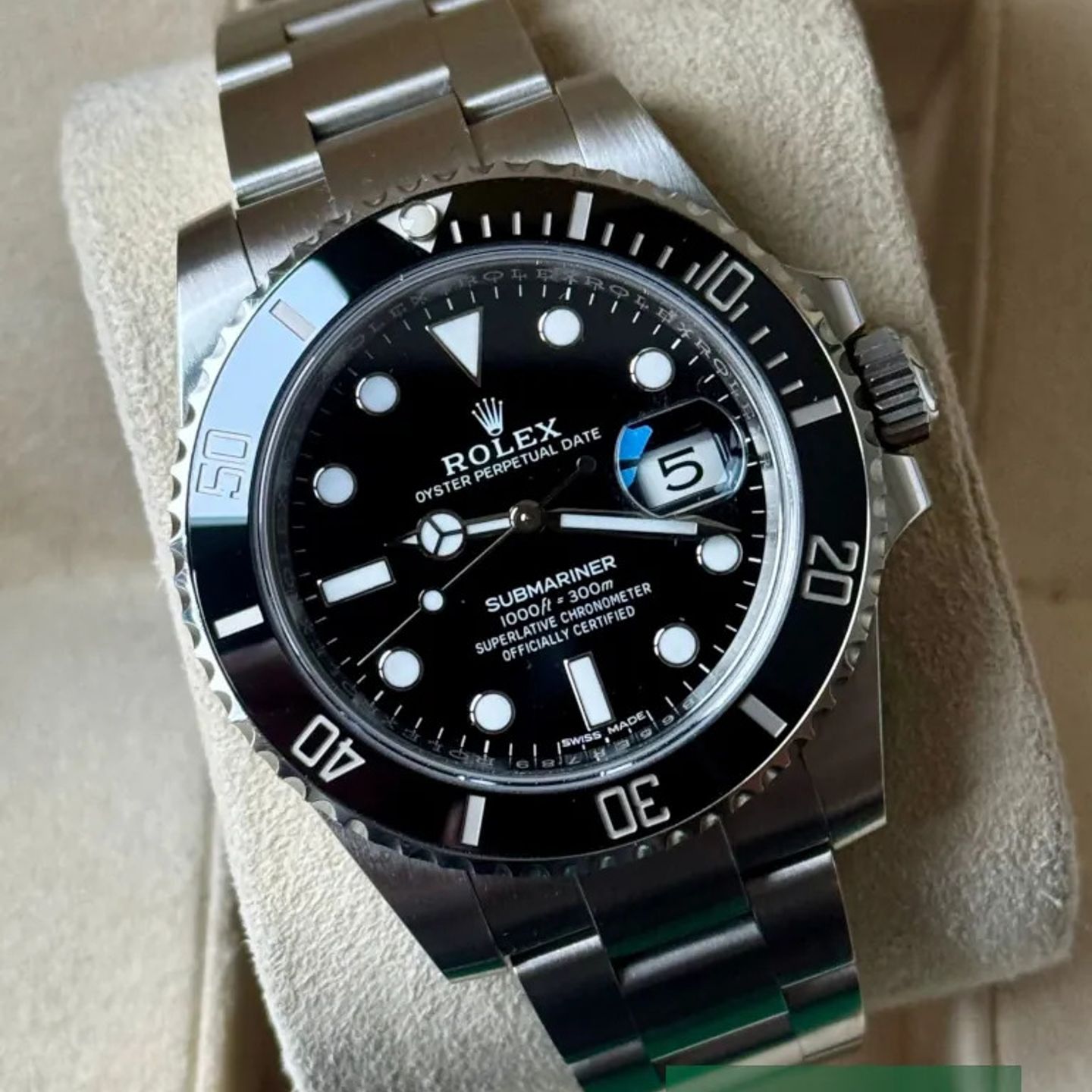 Rolex Submariner Date 116610LN (2010) - Zwart wijzerplaat 40mm Staal (1/1)