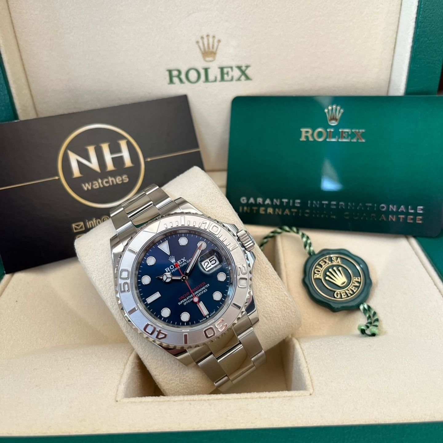 Rolex Yacht-Master 40 126622 (2021) - Blauw wijzerplaat 40mm Staal (2/8)