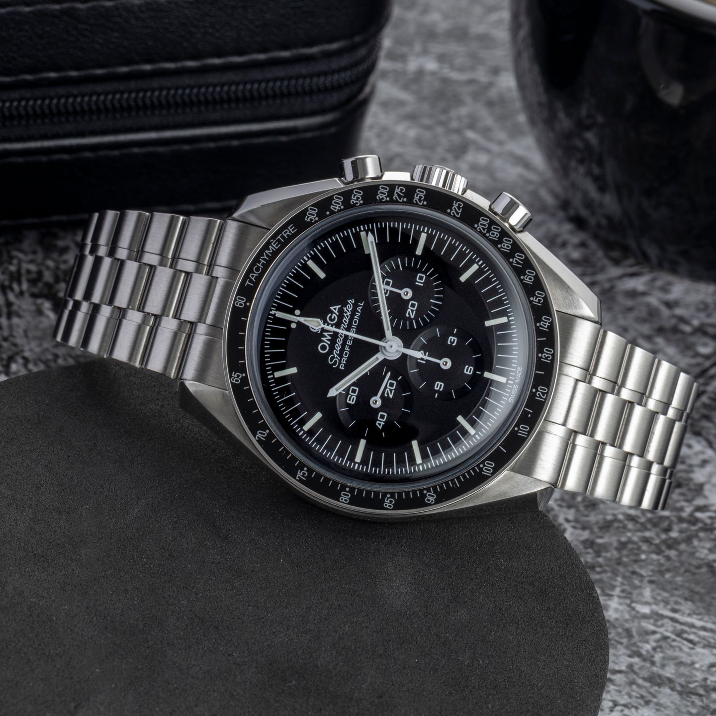 Omega Speedmaster Professional Moonwatch 310.30.42.50.01.001 - (2/8)