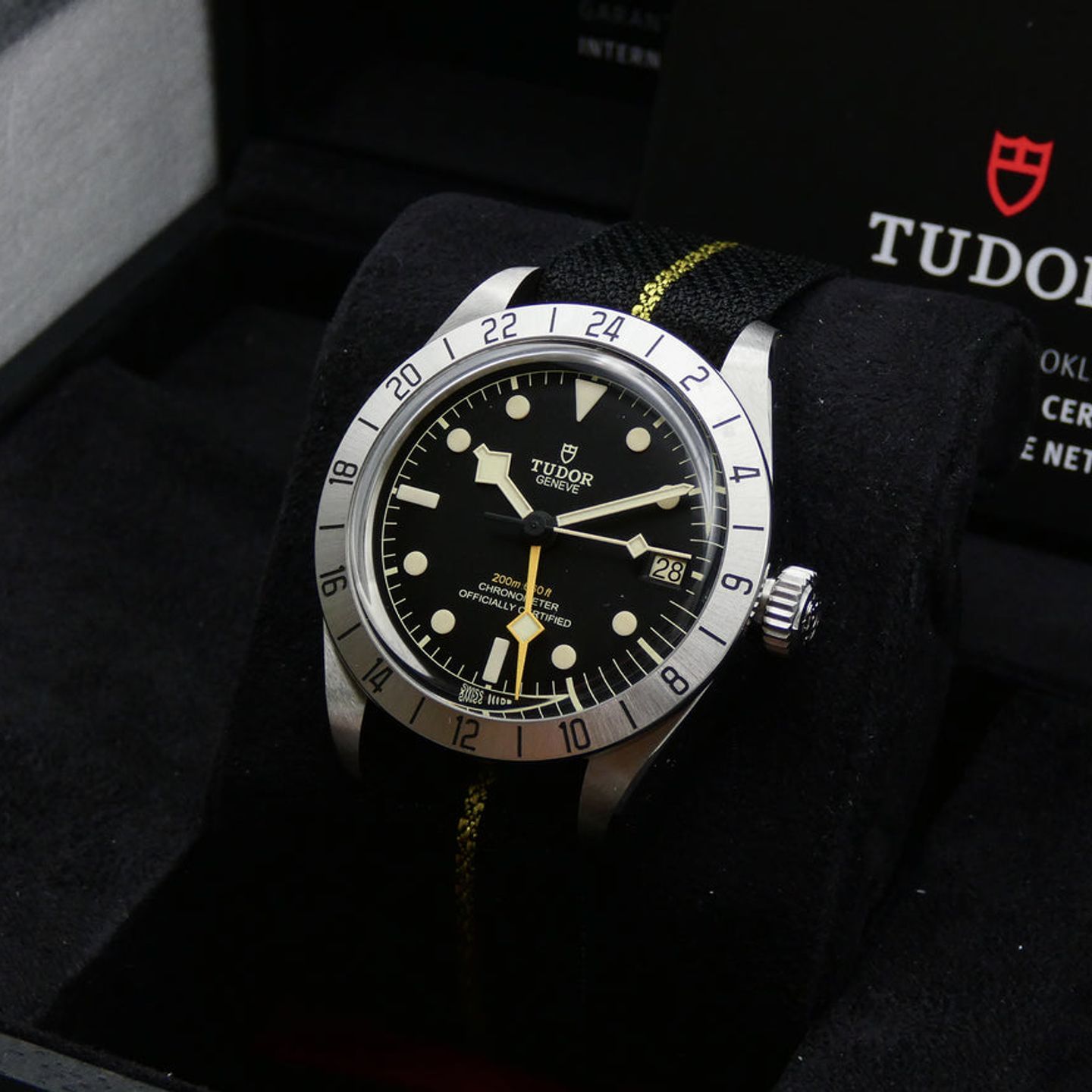 Tudor Black Bay 79470 (2022) - Black dial 39 mm Steel case (1/4)