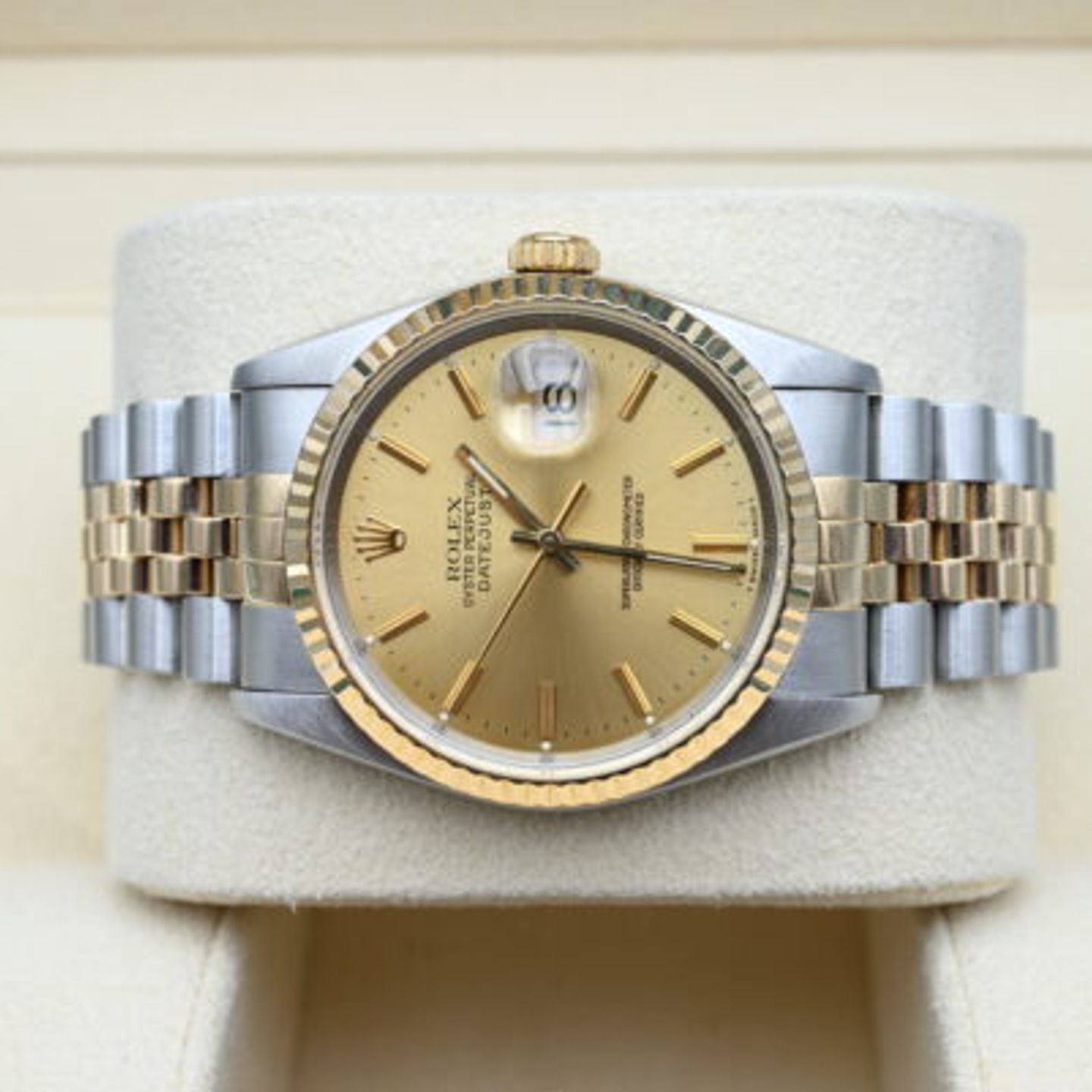 Rolex Datejust 36 16233 (1993) - Champagne wijzerplaat 36mm Goud/Staal (5/6)