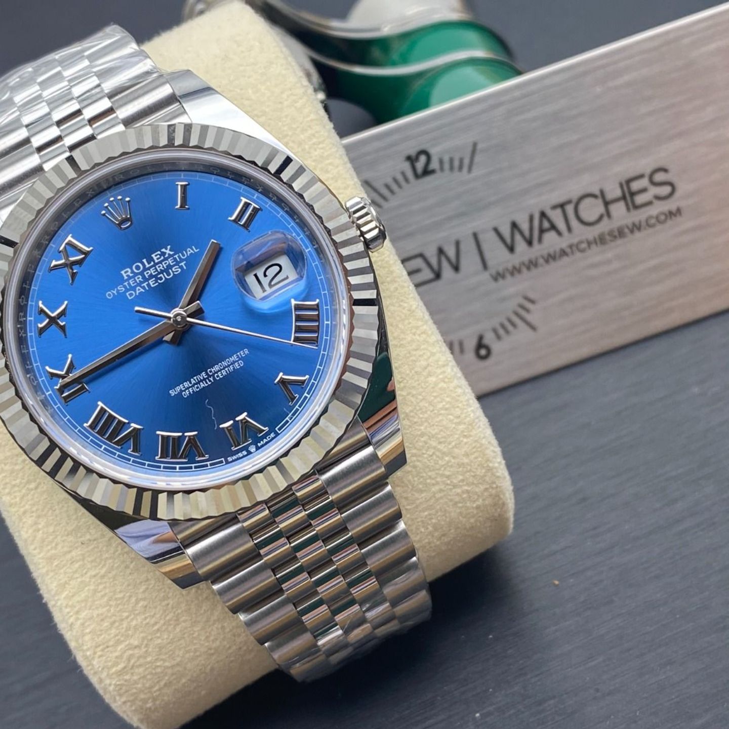 Rolex Datejust 41 126334 (2022) - Blue dial 41 mm Steel case (2/8)