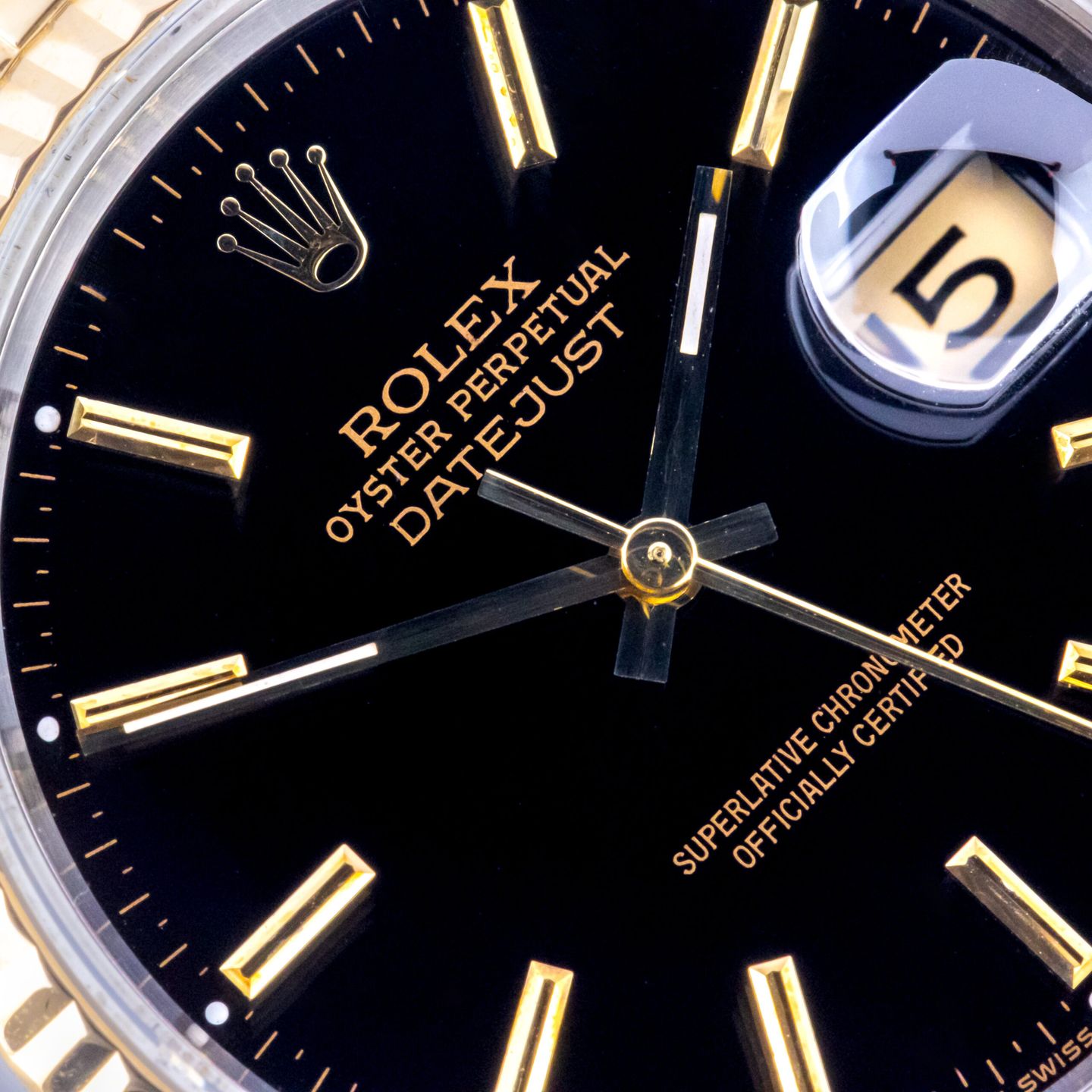 Rolex Datejust 36 16233 (1994) - Black dial 36 mm Gold/Steel case (2/8)