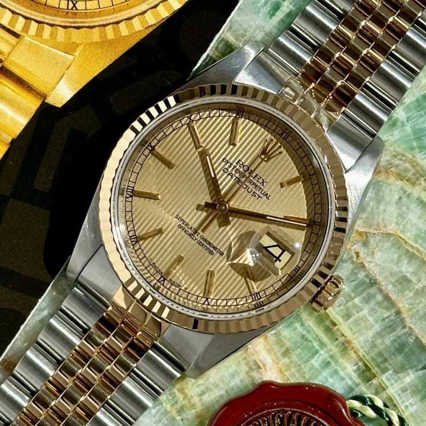 Rolex Datejust 36 16233 (1988) - Gold dial 36 mm Gold/Steel case (7/8)