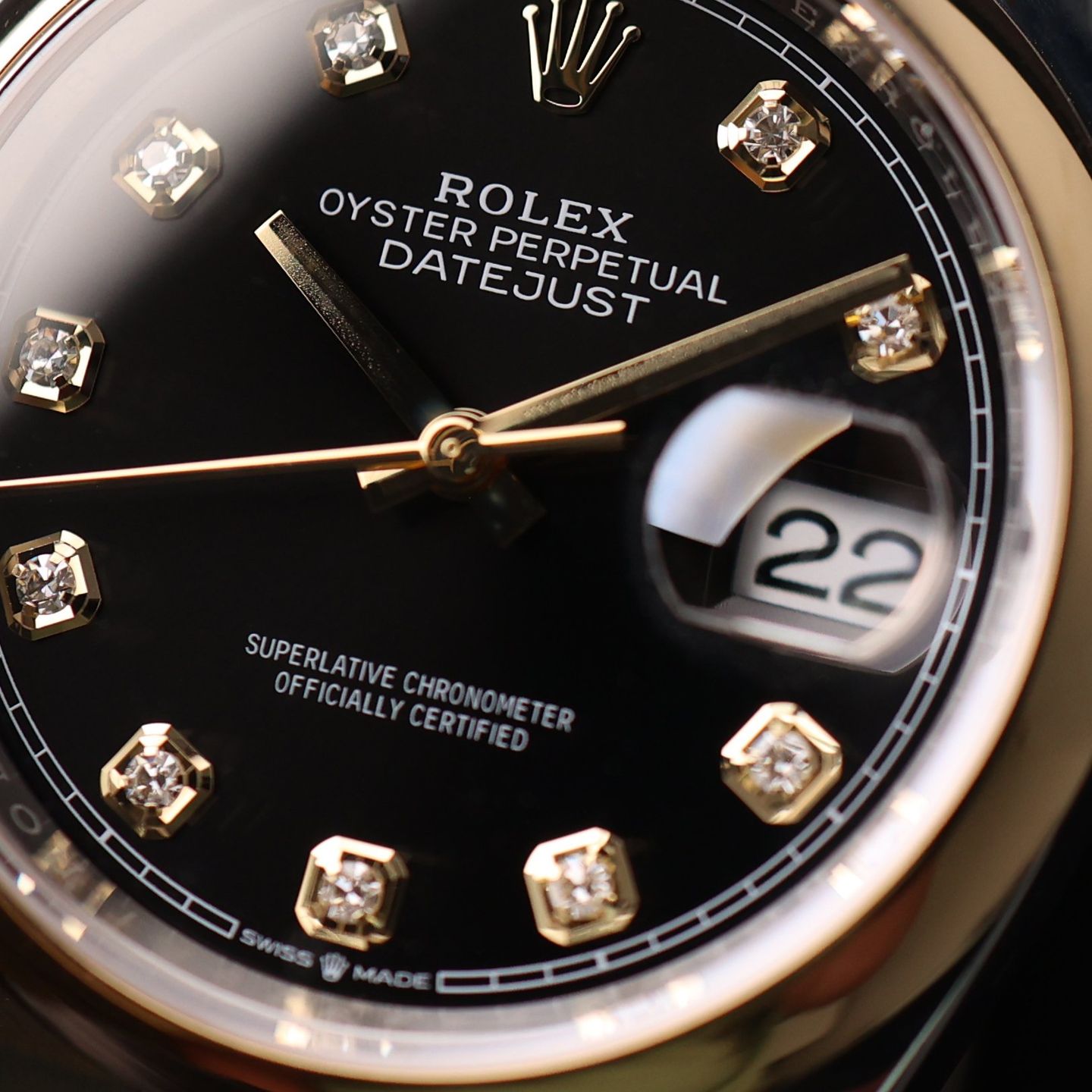 Rolex Datejust 36 126203 (2019) - 36 mm Gold/Steel case (2/3)