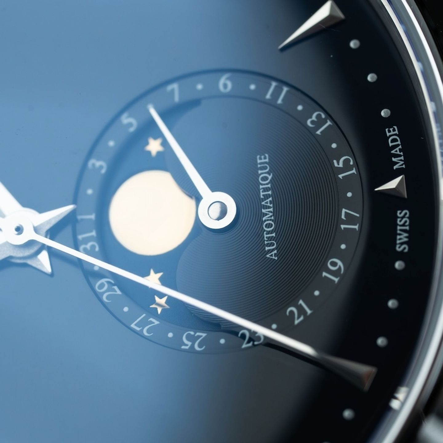 Jaeger-LeCoultre Master Ultra Thin Moon Q1368470 - (2/8)