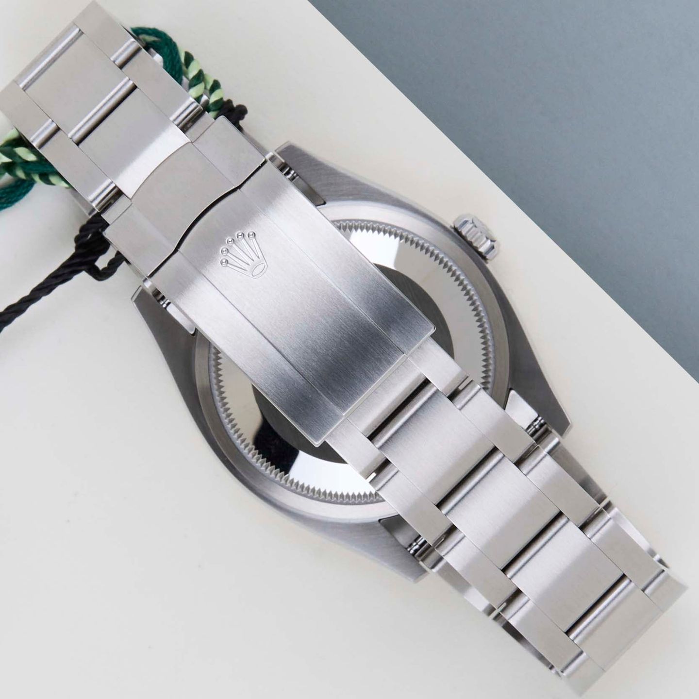 Rolex Oyster Perpetual 36 126000 - (6/8)