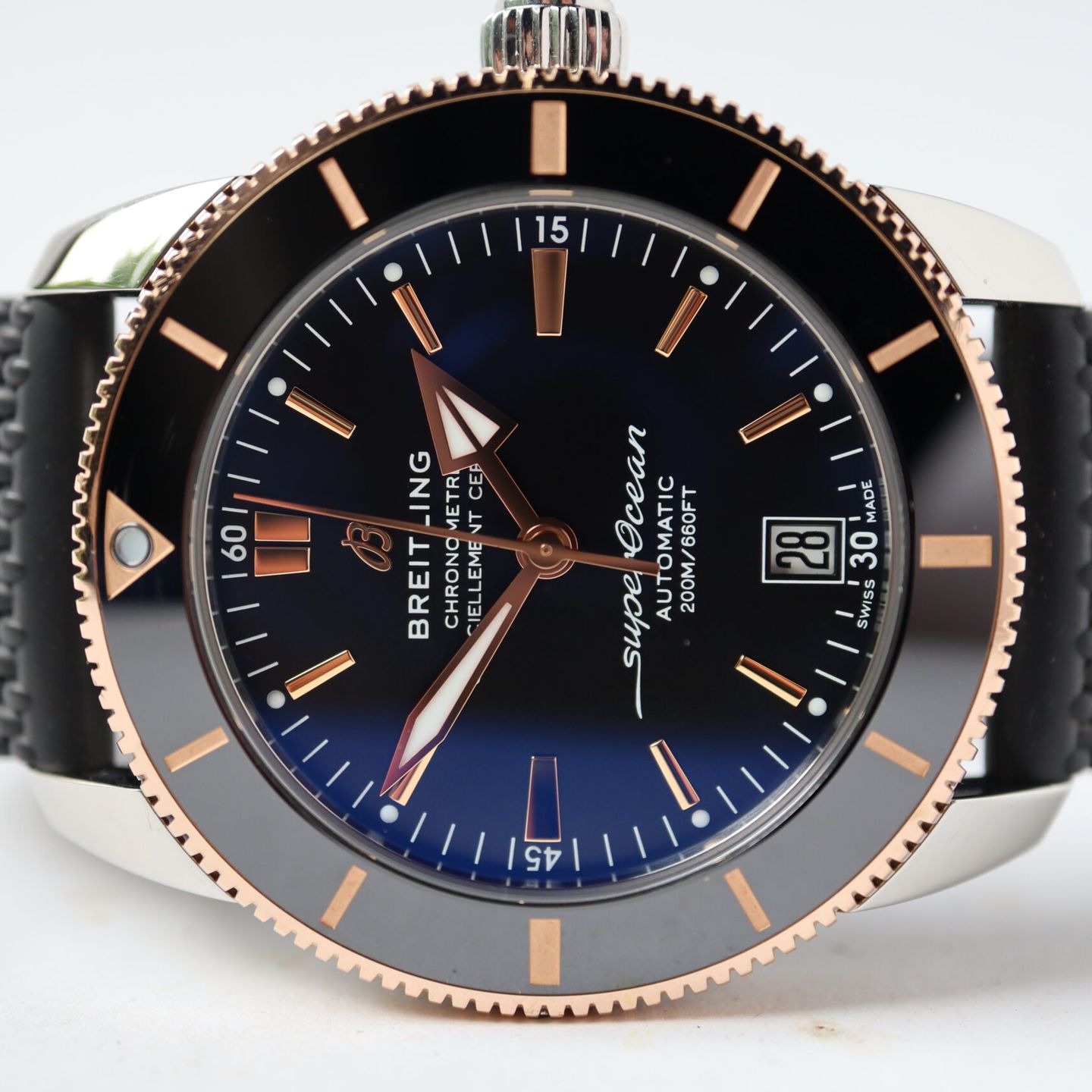 Breitling Superocean Heritage UB2010121B1S1 (2020) - Black dial 42 mm Steel case (2/8)