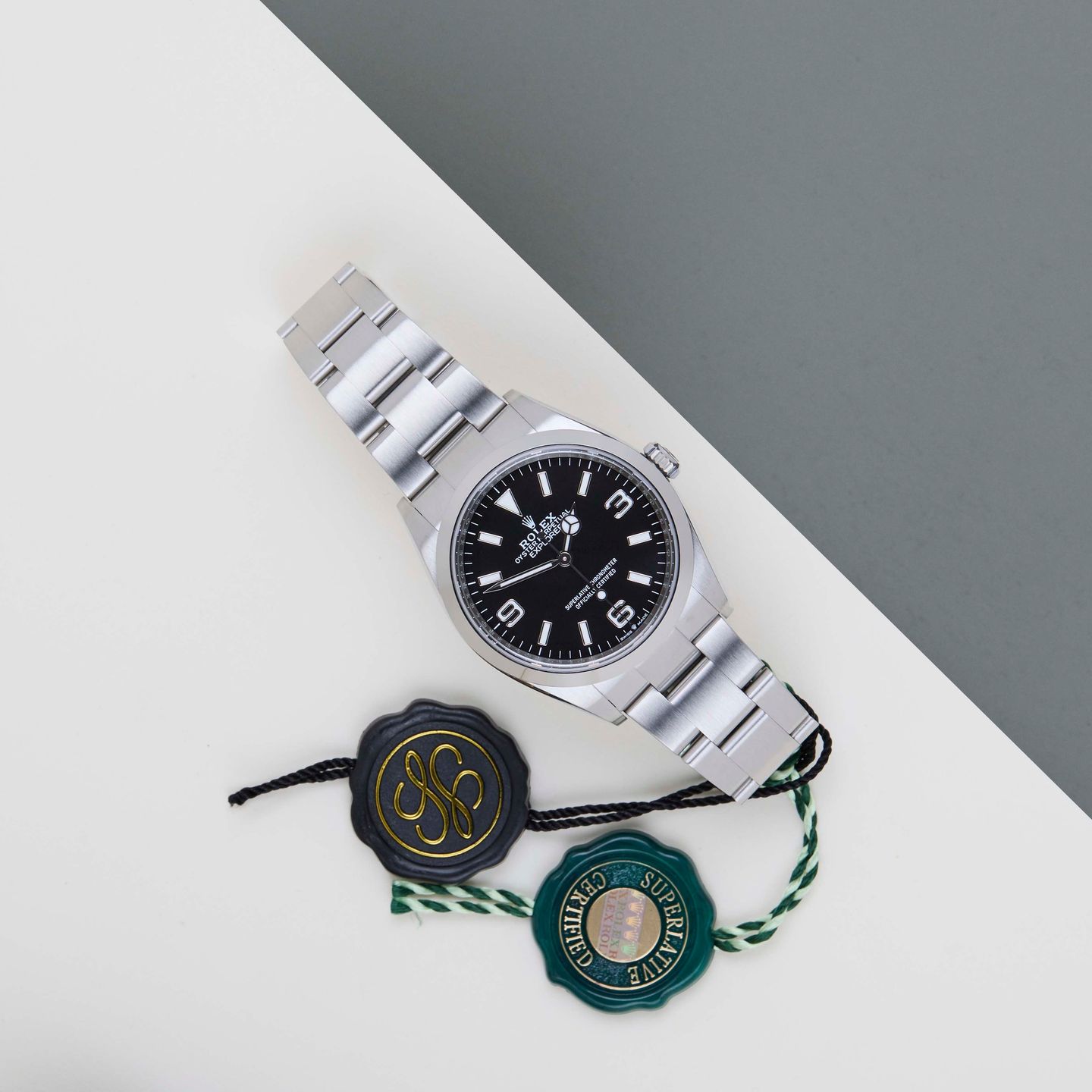 Rolex Explorer 124270 - (2/8)