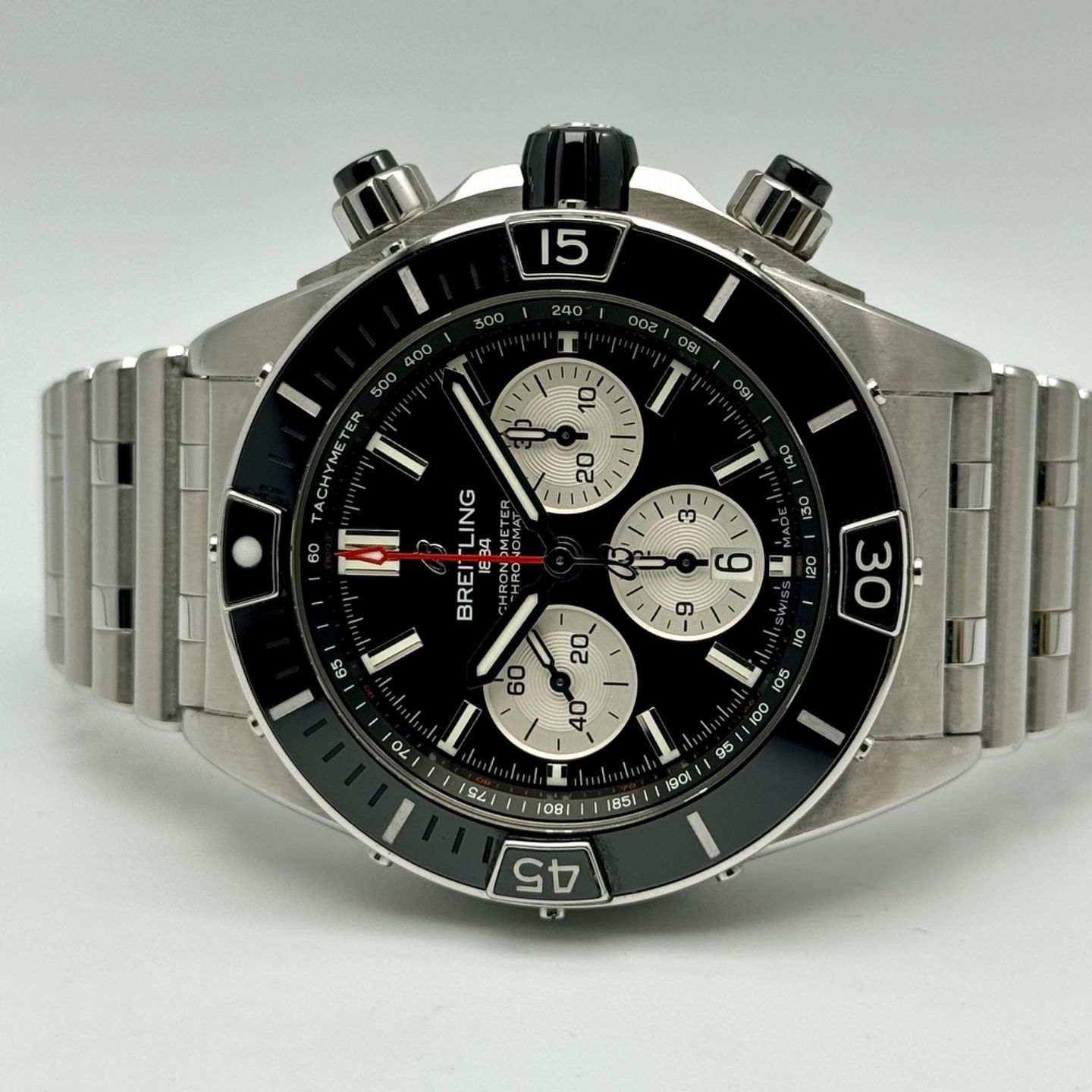 Breitling Chronomat AB0136251B1A1 (2022) - Zwart wijzerplaat 44mm Staal (2/10)