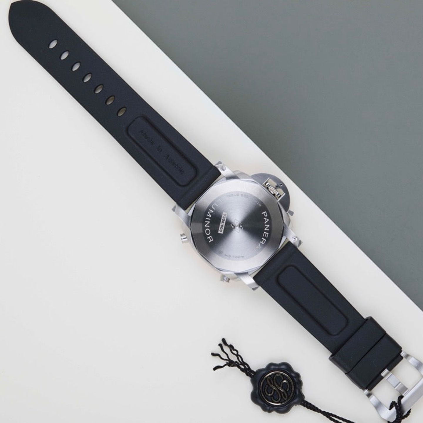 Panerai Luminor Submersible PAM01109 - (6/8)