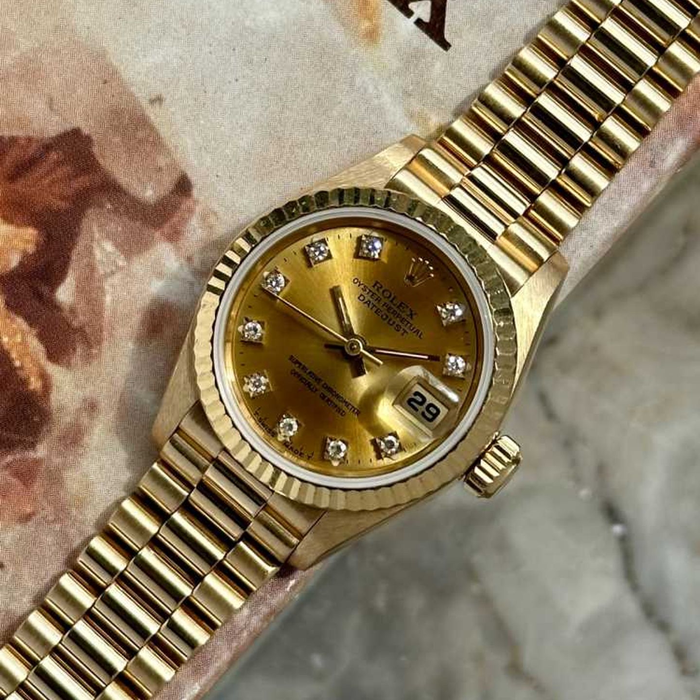 Rolex Lady-Datejust 69178G (1993) - Gold dial 26 mm Yellow Gold case (4/8)