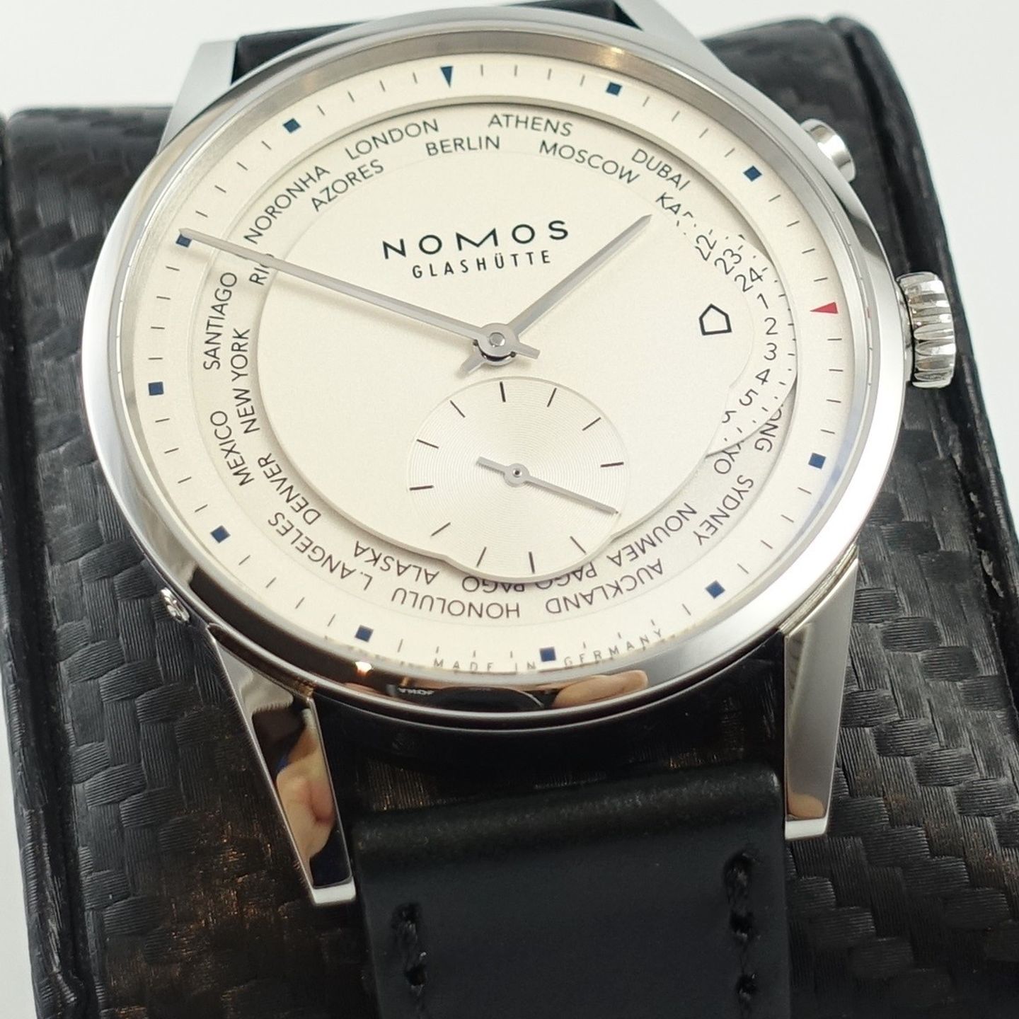 NOMOS Zürich Weltzeit 805 - (3/7)