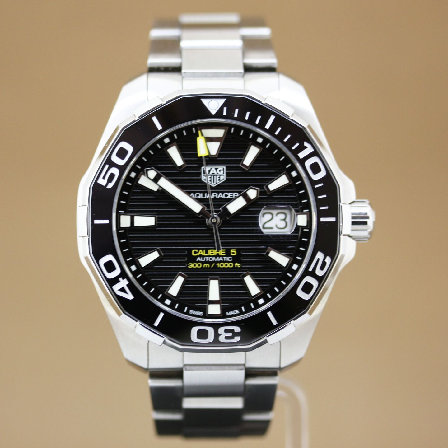 TAG Heuer Aquaracer 300M WAY201A.BA0927 (2017) - Zwart wijzerplaat 43mm Staal (1/8)