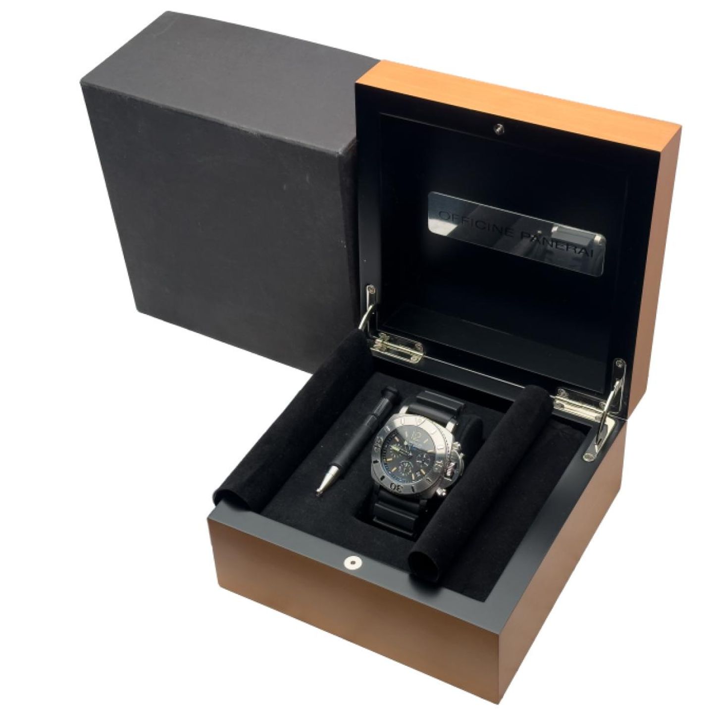 Panerai Luminor PAM00187 (2006) - Black dial 47 mm Steel case (8/8)