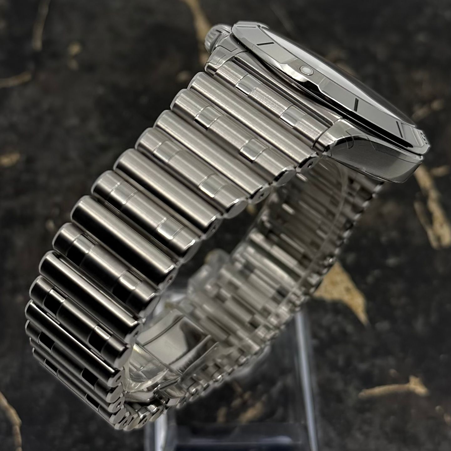 Breitling Chronomat GMT A32398101B1A1 (2026) - Black dial 40 mm Steel case (7/8)